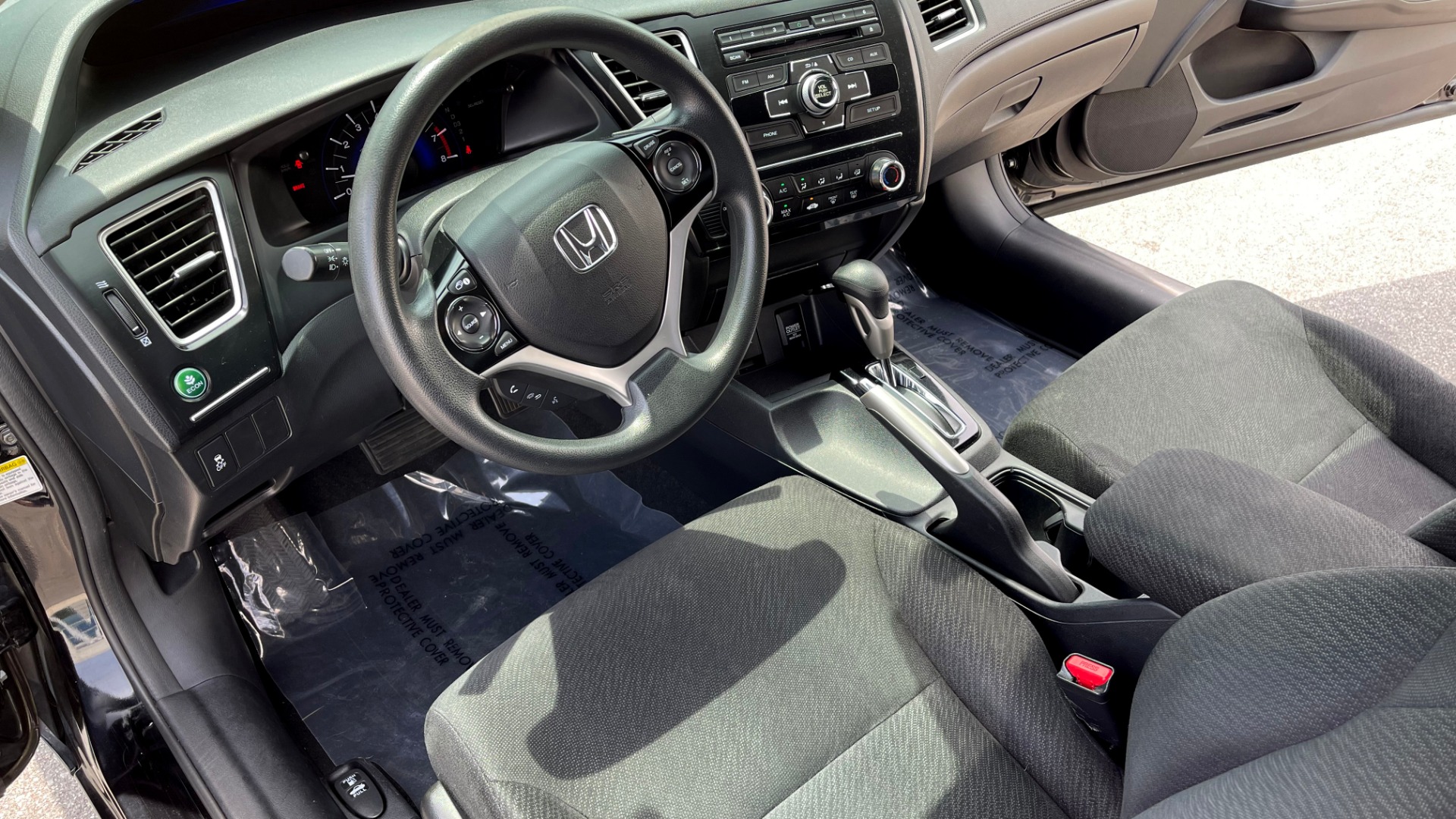 Used 2013 Honda CIVIC SEDAN LX / 5-SPD AUTO / 1.8L 4-CYL / BLUETOOTH / AIR CONDITIONING for sale Sold at Formula Imports in Charlotte NC 28227 19