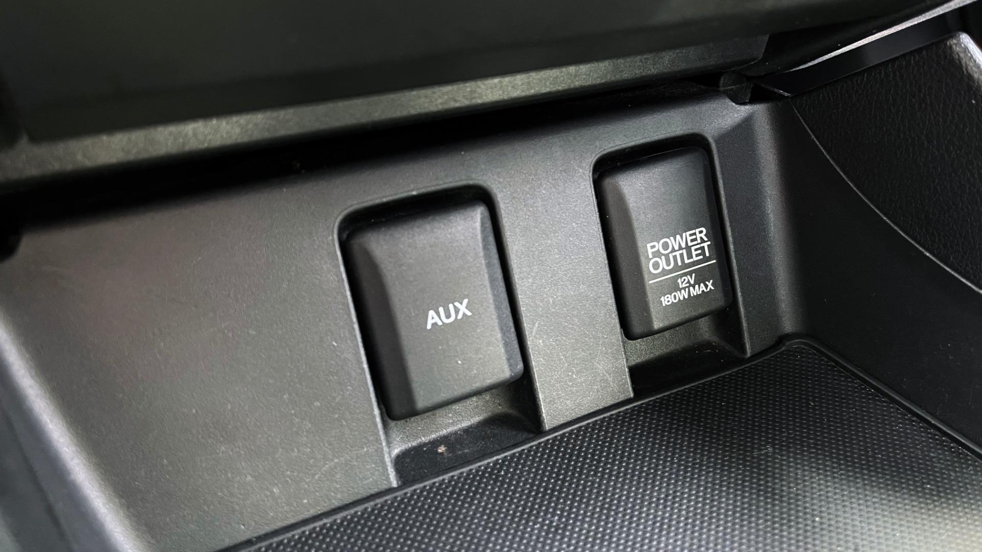 Used 2013 Honda CIVIC SEDAN LX / 5-SPD AUTO / 1.8L 4-CYL / BLUETOOTH / AIR CONDITIONING for sale Sold at Formula Imports in Charlotte NC 28227 48