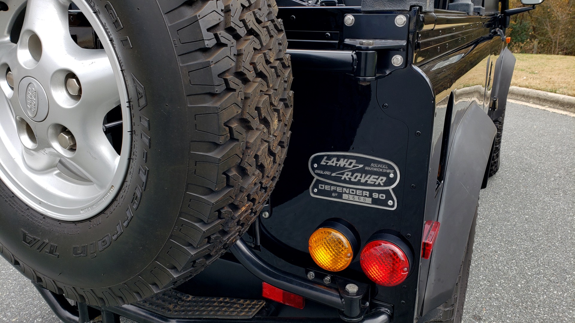 Used 1997 Land Rover DEFENDER 90 NAS SOFT-TOP 4x4 / LOW MILES / SUPER CLEAN for sale Sold at Formula Imports in Charlotte NC 28227 23