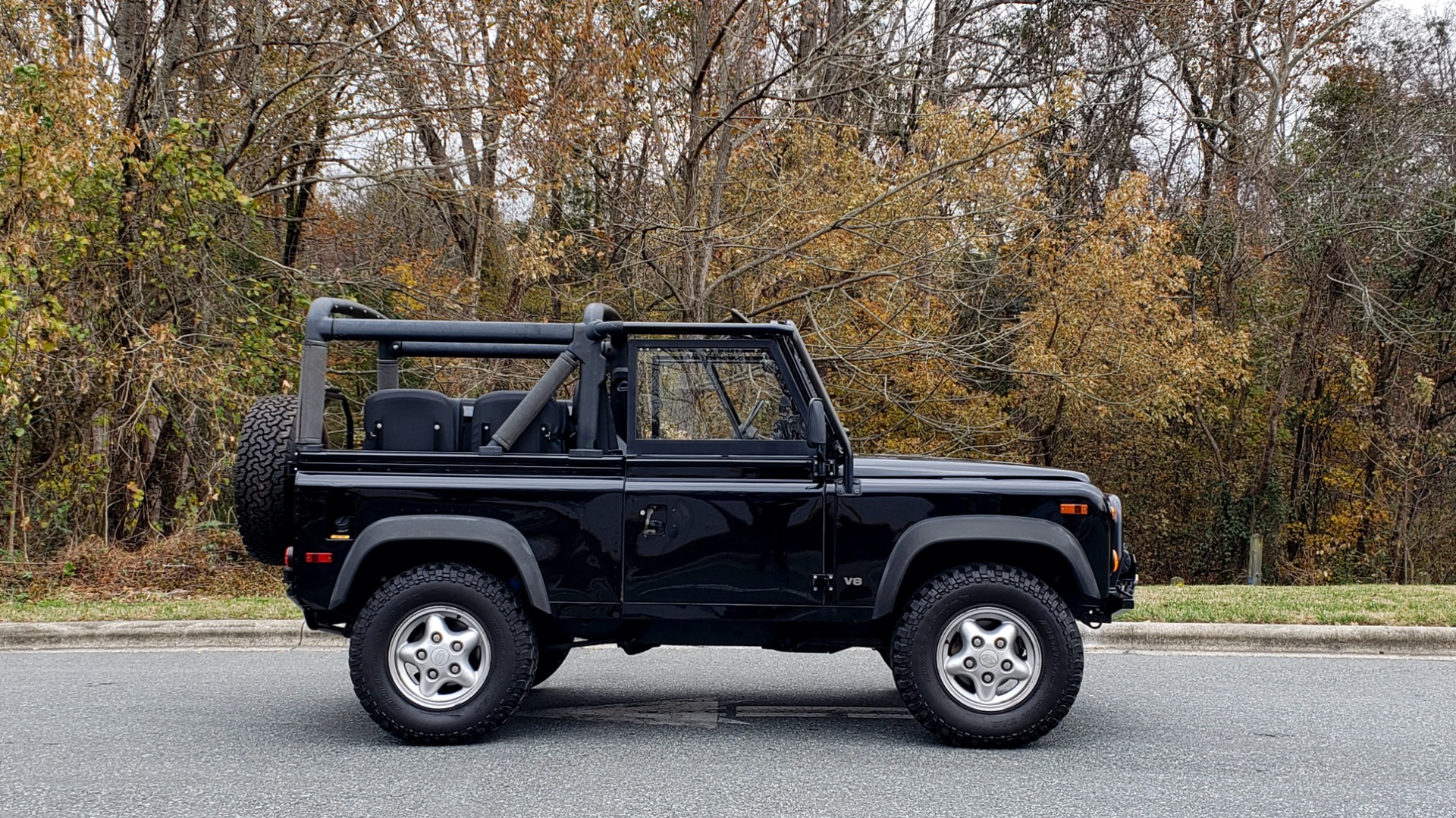 Used 1997 Land Rover DEFENDER 90 NAS SOFT-TOP 4x4 / LOW MILES / SUPER CLEAN for sale Sold at Formula Imports in Charlotte NC 28227 7