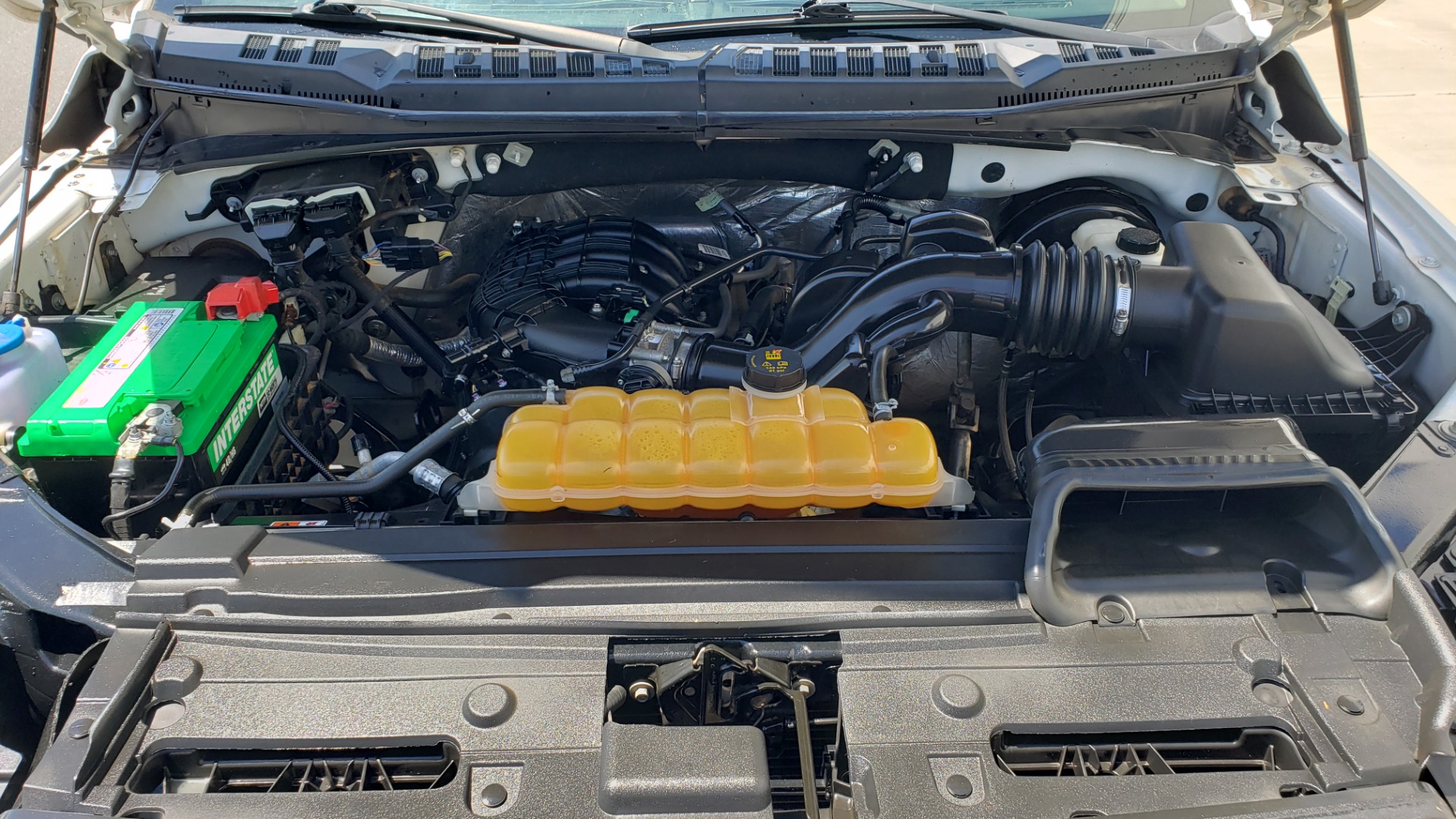 Used 2016 Ford F-150 XL 4X2 REGULAR CAB / 3.5L V6 / 6-SPD AUTO / CRUISE CONTROL for sale Sold at Formula Imports in Charlotte NC 28227 11