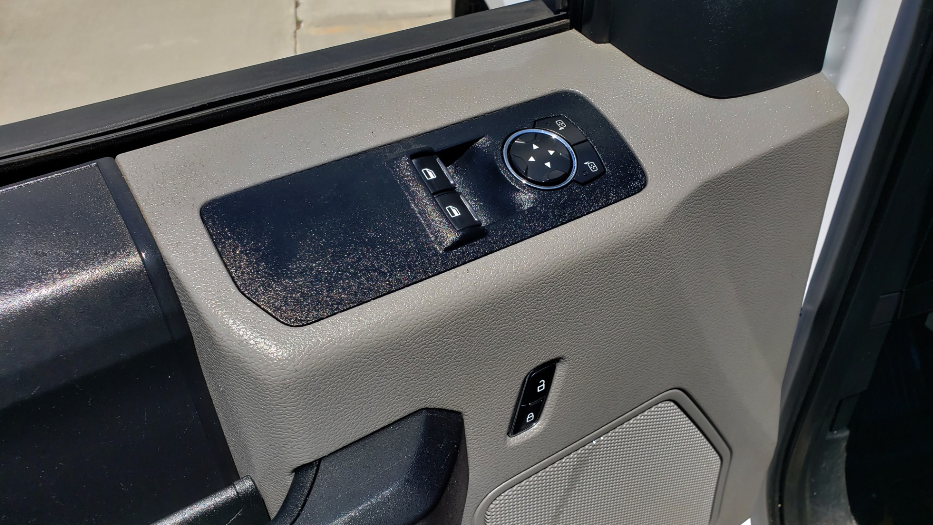 Used 2016 Ford F-150 XL 4X2 REGULAR CAB / 3.5L V6 / 6-SPD AUTO / CRUISE CONTROL for sale Sold at Formula Imports in Charlotte NC 28227 26