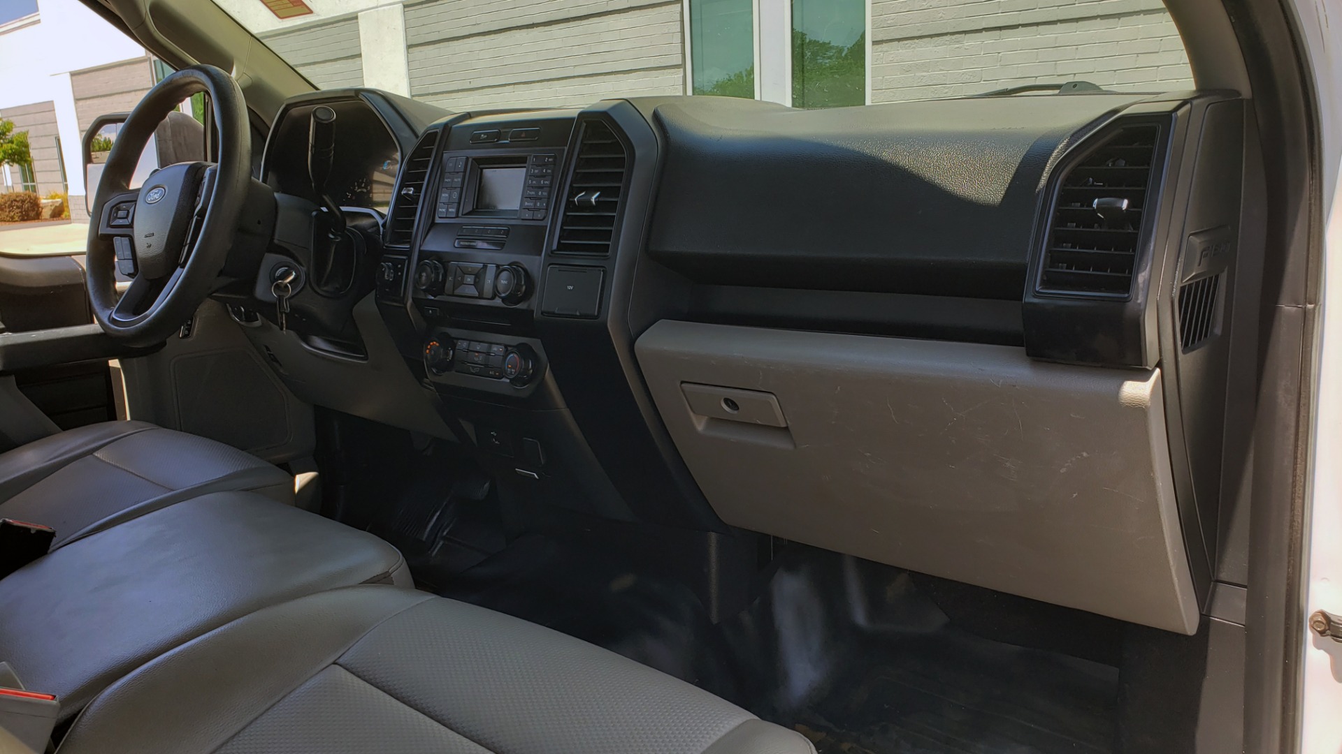 Used 2016 Ford F-150 XL 4X2 REGULAR CAB / 3.5L V6 / 6-SPD AUTO / CRUISE CONTROL for sale Sold at Formula Imports in Charlotte NC 28227 51