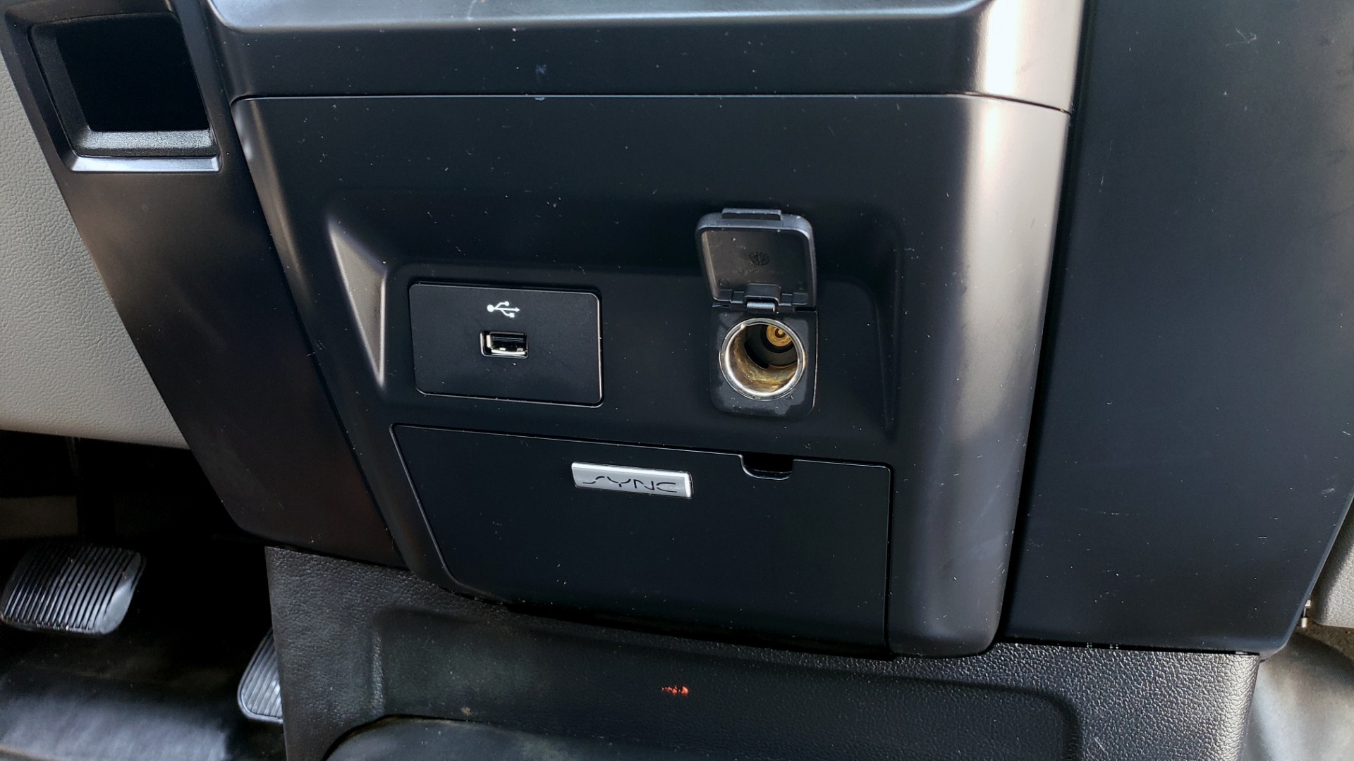 Used 2016 Ford F-150 XL 4X2 REGULAR CAB / 3.5L V6 / 6-SPD AUTO / CRUISE CONTROL for sale Sold at Formula Imports in Charlotte NC 28227 52