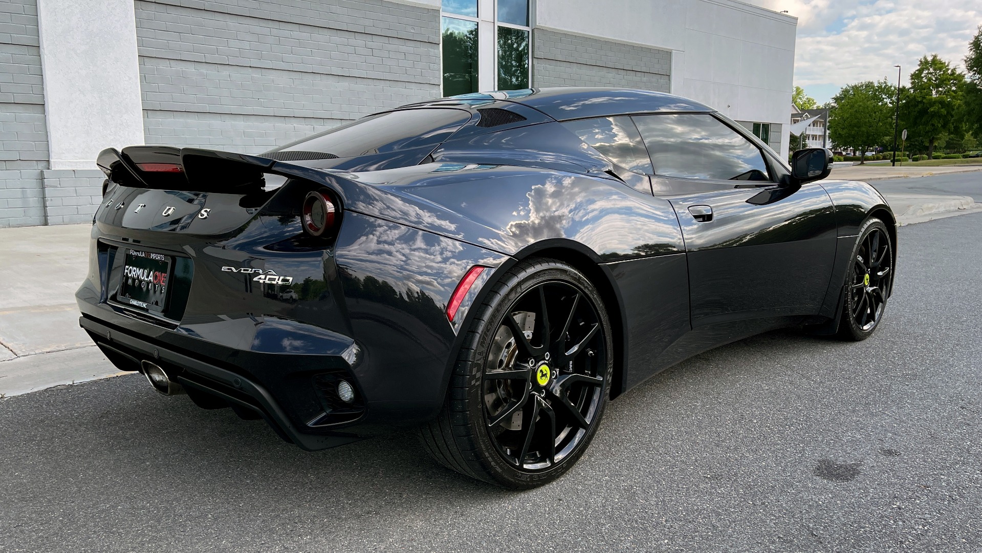 Used 2017 Lotus EVORA 400 COUPE / 3.5L SUPERCHARGED V6 / PDL SHIFT AUTO / NAV / REARVIEW for sale Sold at Formula Imports in Charlotte NC 28227 2