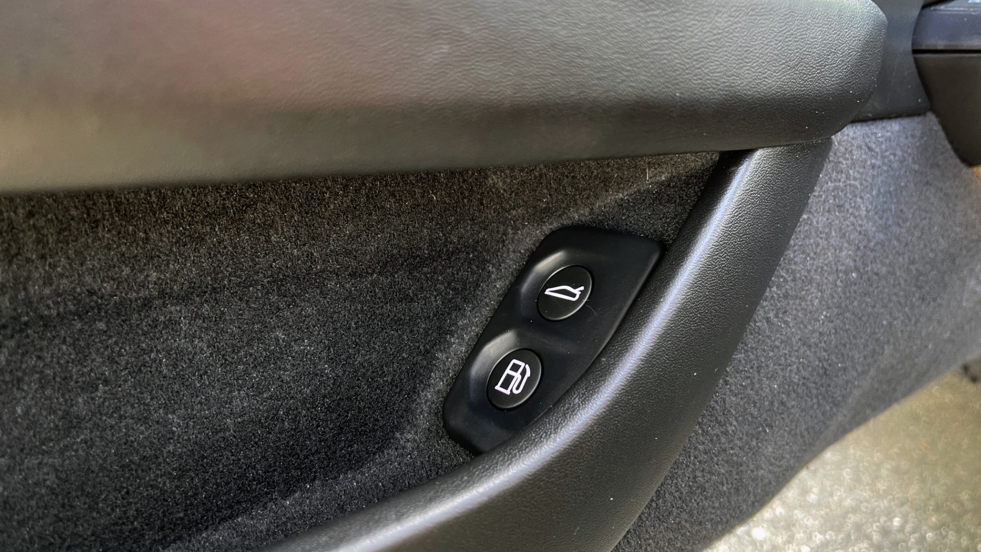 Used 2017 Lotus EVORA 400 COUPE / 3.5L SUPERCHARGED V6 / PDL SHIFT AUTO / NAV / REARVIEW for sale Sold at Formula Imports in Charlotte NC 28227 47