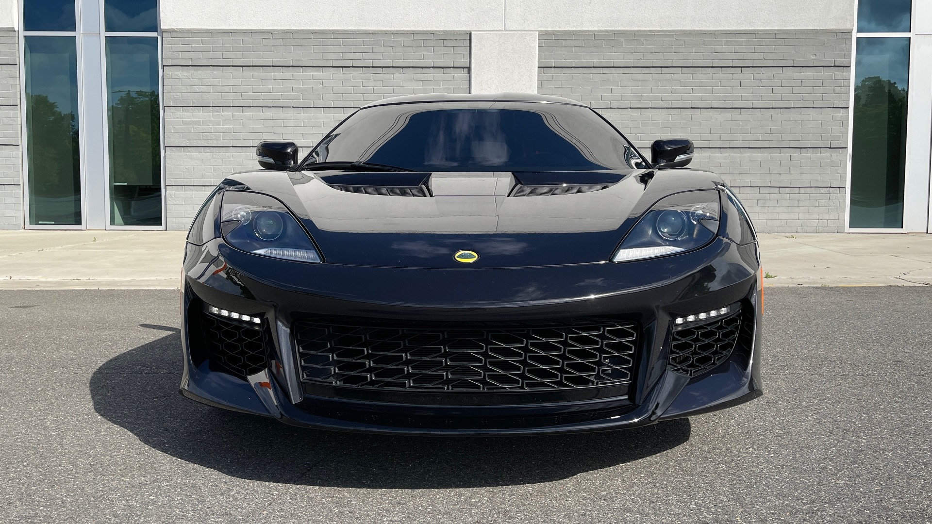 Used 2017 Lotus EVORA 400 COUPE / 3.5L SUPERCHARGED V6 / PDL SHIFT AUTO / NAV / REARVIEW for sale Sold at Formula Imports in Charlotte NC 28227 7