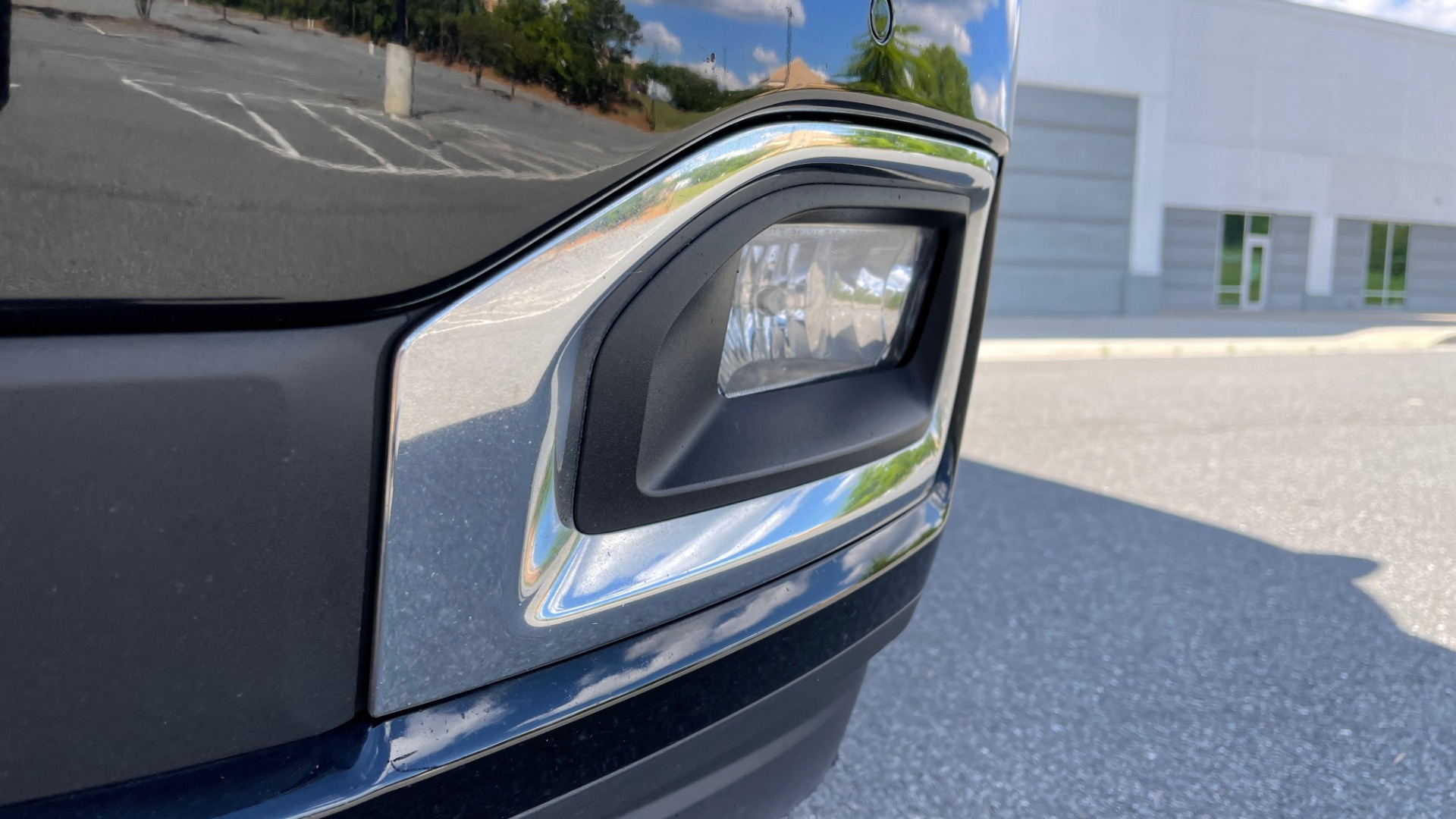 Used 2017 GMC YUKON DENALI 4WD / OPEN ROAD / NAV / ENTERTAINMENT / SUNROOF / ADAPT CRUISE for sale Sold at Formula Imports in Charlotte NC 28227 15