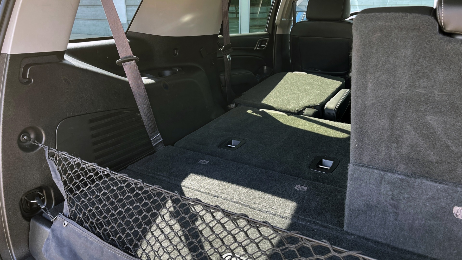 Used 2017 GMC YUKON DENALI 4WD / OPEN ROAD / NAV / ENTERTAINMENT / SUNROOF / ADAPT CRUISE for sale Sold at Formula Imports in Charlotte NC 28227 38