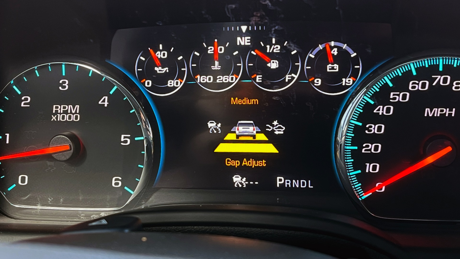 Used 2017 GMC YUKON DENALI 4WD / OPEN ROAD / NAV / ENTERTAINMENT / SUNROOF / ADAPT CRUISE for sale Sold at Formula Imports in Charlotte NC 28227 58