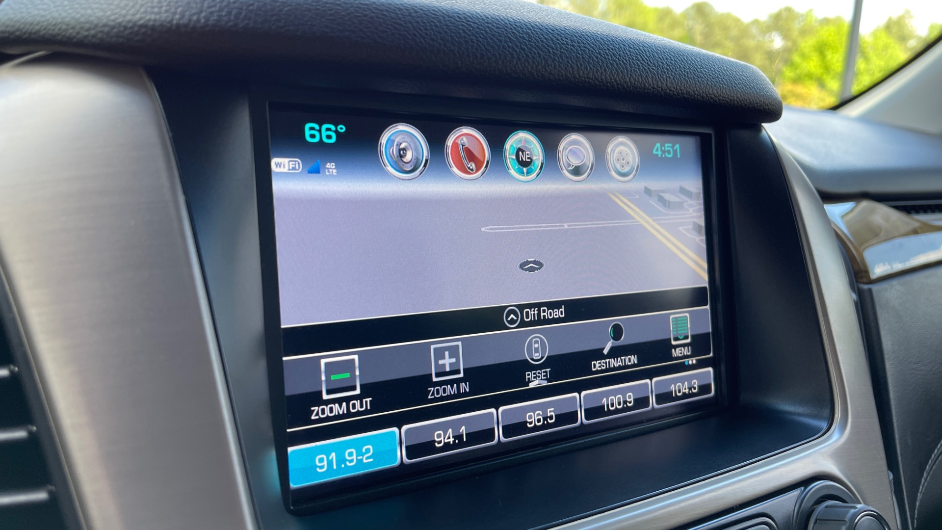 Used 2017 GMC YUKON DENALI 4WD / OPEN ROAD / NAV / ENTERTAINMENT / SUNROOF / ADAPT CRUISE for sale Sold at Formula Imports in Charlotte NC 28227 67
