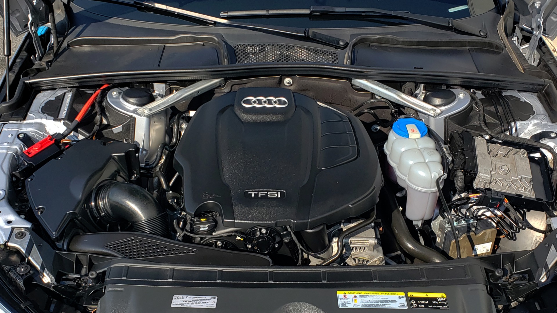 Used 2018 Audi A4 PREMIUM PLUS 2.0T / NAV / SUNROOF / B&O SND / CLD WTHR / REARVIEW for sale Sold at Formula Imports in Charlotte NC 28227 14