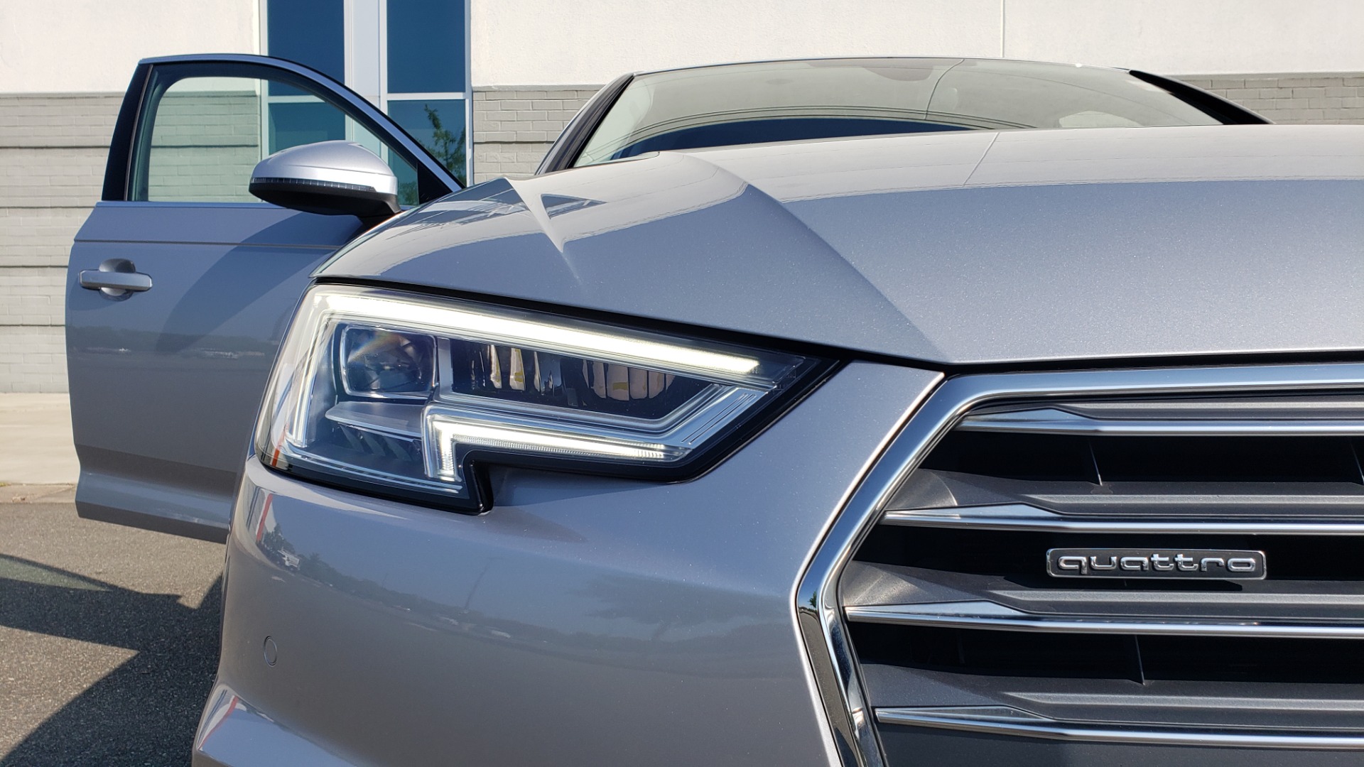 Used 2018 Audi A4 PREMIUM PLUS 2.0T / NAV / SUNROOF / B&O SND / CLD WTHR / REARVIEW for sale Sold at Formula Imports in Charlotte NC 28227 23