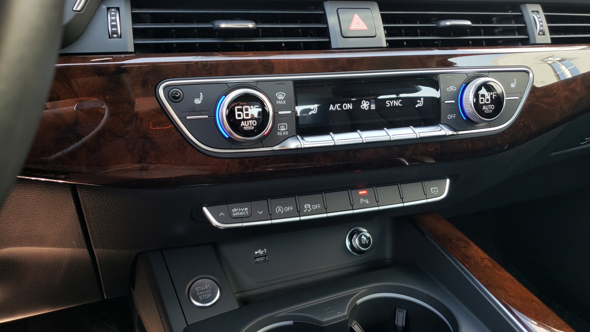 Used 2018 Audi A4 PREMIUM PLUS 2.0T / NAV / SUNROOF / B&O SND / CLD WTHR / REARVIEW for sale Sold at Formula Imports in Charlotte NC 28227 48