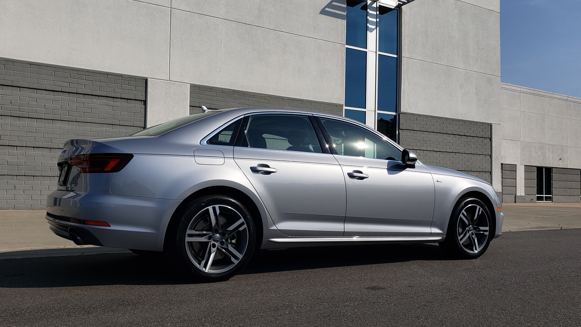Used 2018 Audi A4 PREMIUM PLUS 2.0T / NAV / SUNROOF / B&O SND / CLD WTHR / REARVIEW for sale Sold at Formula Imports in Charlotte NC 28227 8