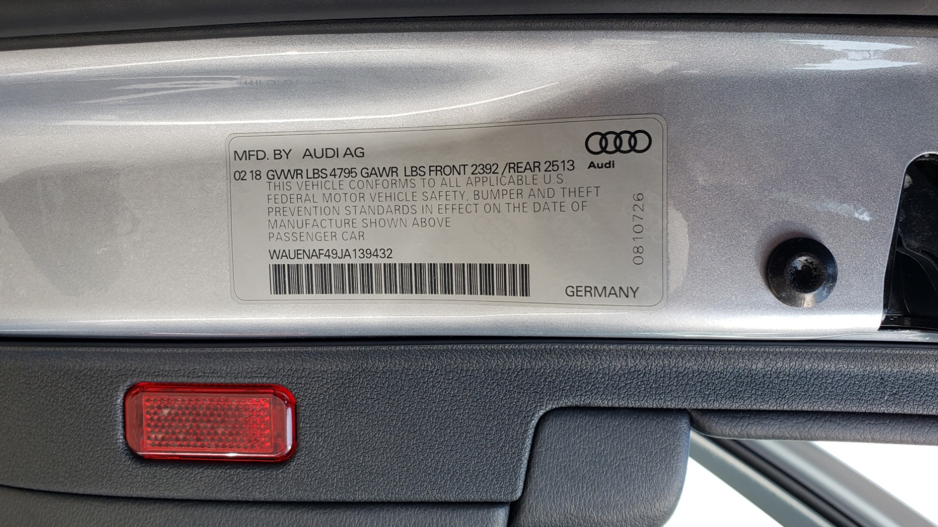 Used 2018 Audi A4 PREMIUM PLUS 2.0T / NAV / SUNROOF / B&O SND / CLD WTHR / REARVIEW for sale Sold at Formula Imports in Charlotte NC 28227 89