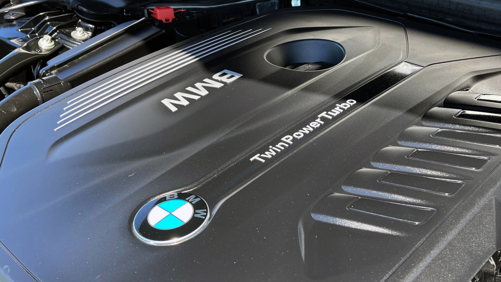 Used 2018 BMW 5 SERIES 540I XDRIVE PREMIUM / NAV / PARK ASST / WIRELESS CHARGING H/K SND for sale Sold at Formula Imports in Charlotte NC 28227 11