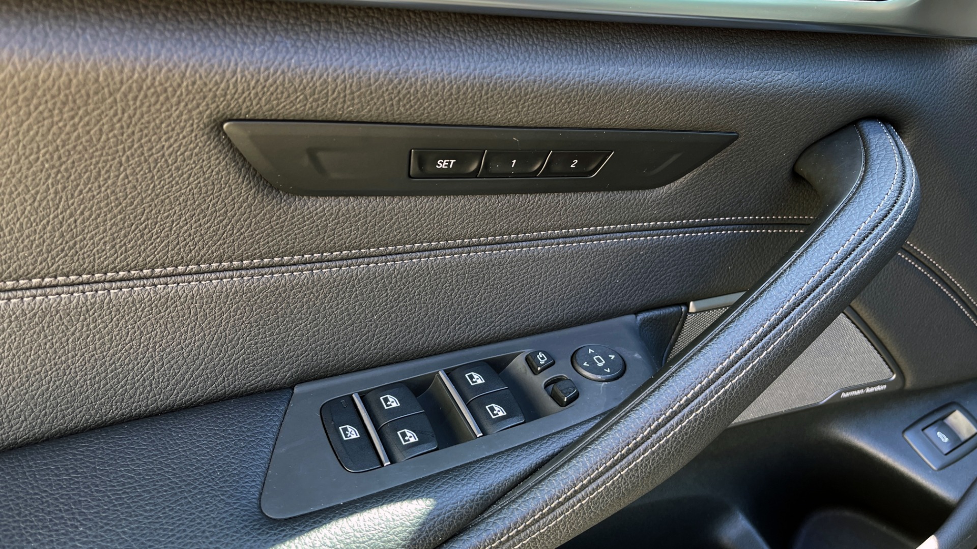 Used 2018 BMW 5 SERIES 540I XDRIVE PREMIUM / NAV / PARK ASST / WIRELESS CHARGING H/K SND for sale Sold at Formula Imports in Charlotte NC 28227 30