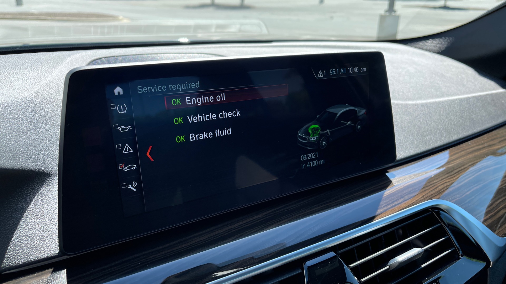 Used 2018 BMW 5 SERIES 540I XDRIVE PREMIUM / NAV / PARK ASST / WIRELESS CHARGING H/K SND for sale Sold at Formula Imports in Charlotte NC 28227 53