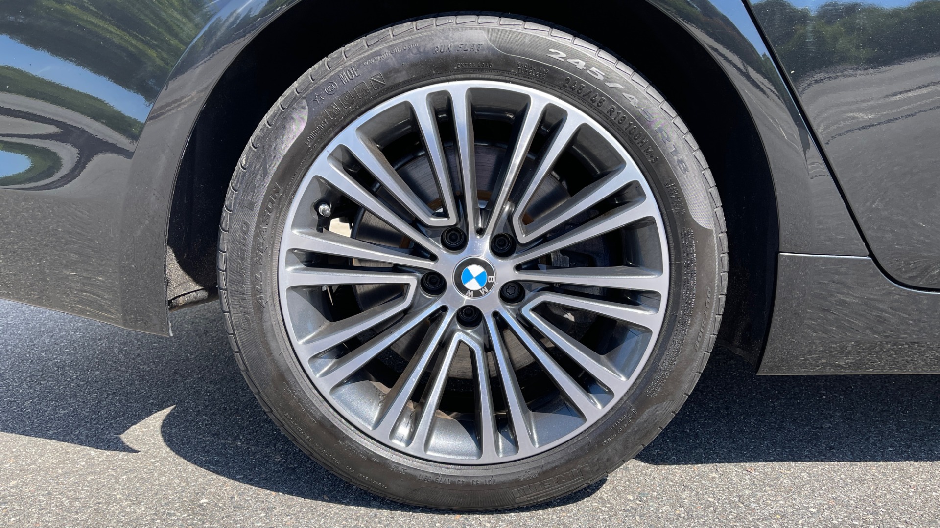 Used 2018 BMW 5 SERIES 540I XDRIVE PREMIUM / NAV / PARK ASST / WIRELESS CHARGING H/K SND for sale Sold at Formula Imports in Charlotte NC 28227 86