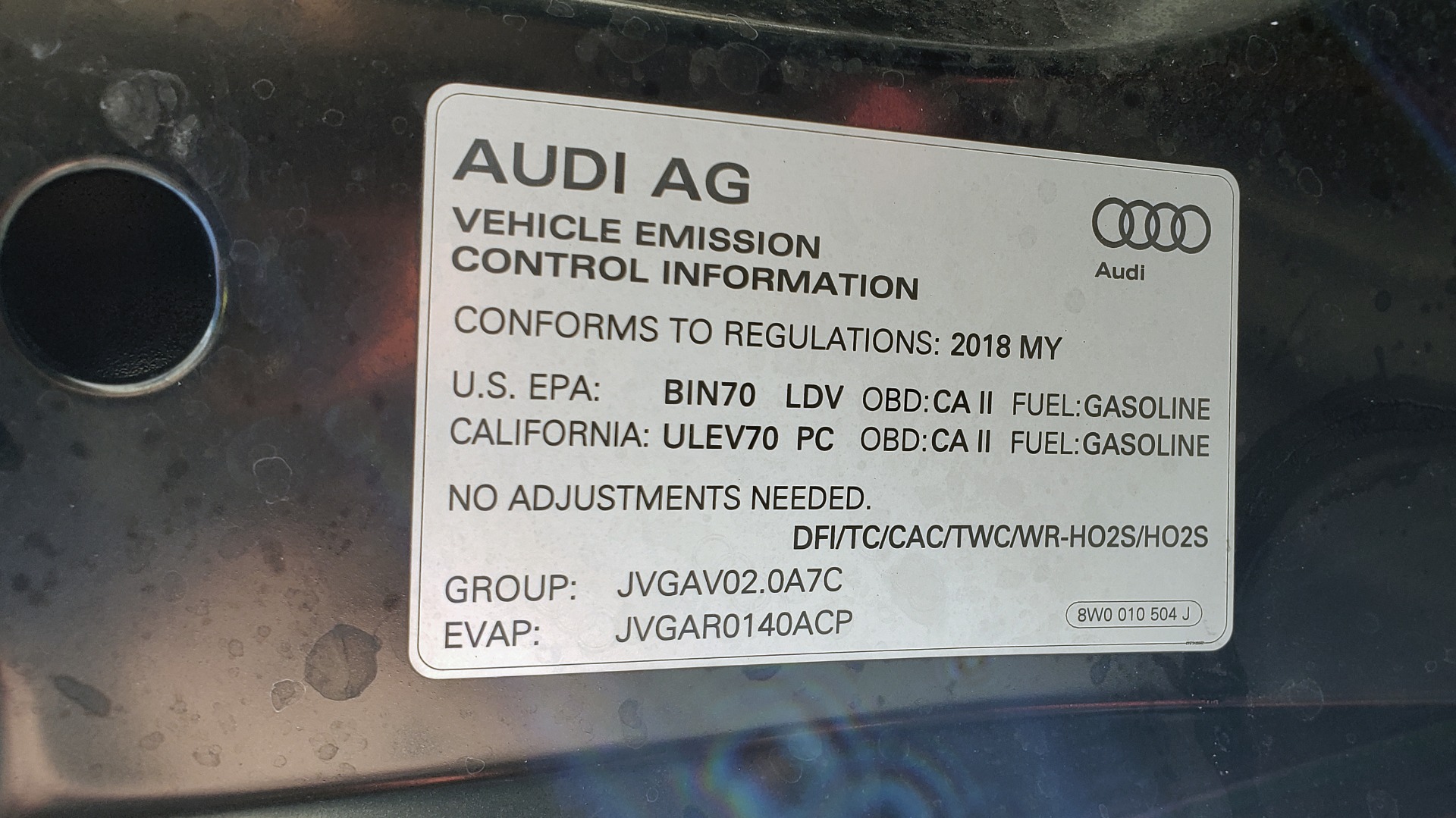 Used 2018 Audi A4 PREMIUM PLUS 2.0T / NAV / SUNROOF / B&O SND / CLD WTHR / REARVIEW for sale Sold at Formula Imports in Charlotte NC 28227 14