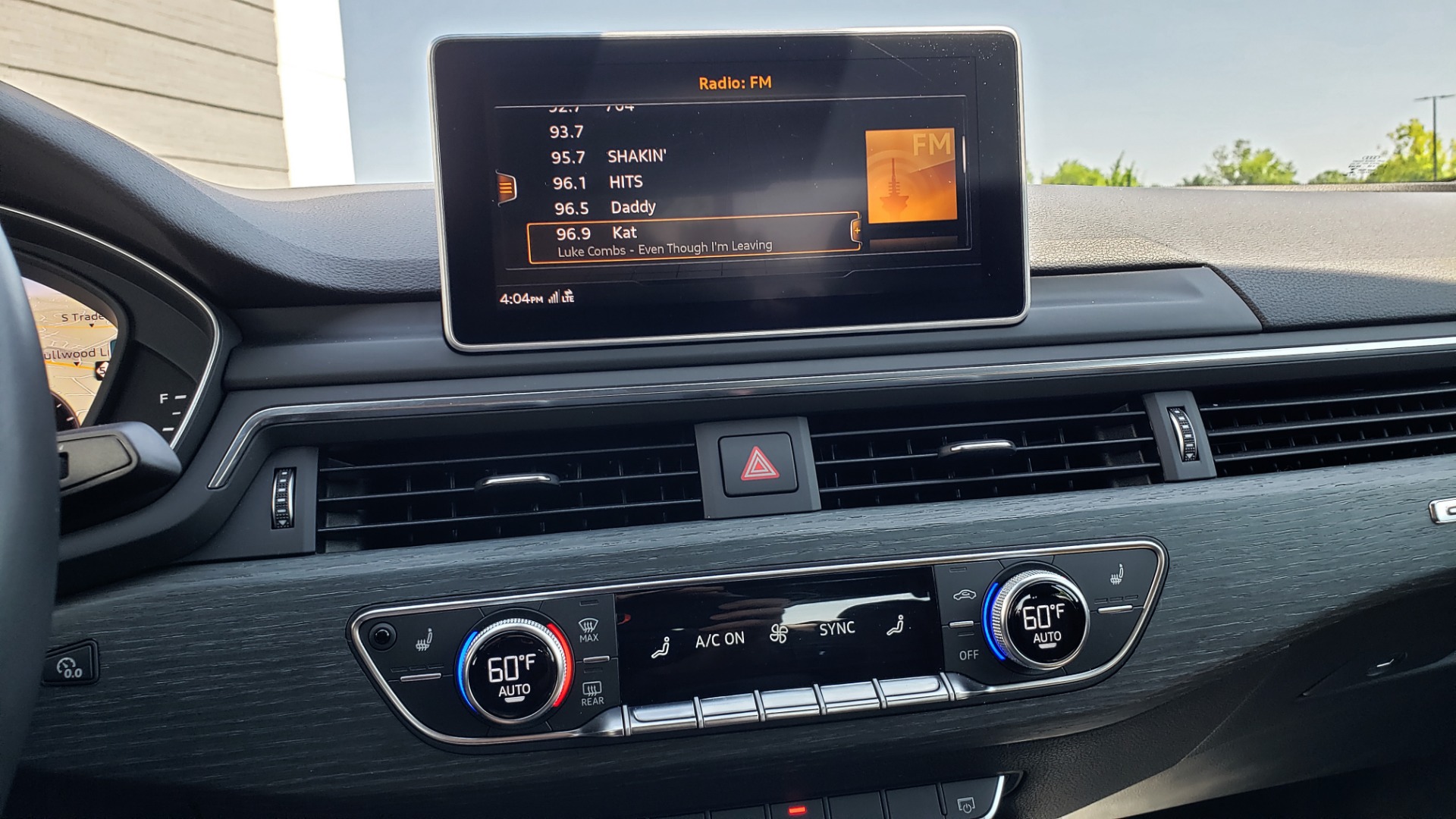 Used 2018 Audi A4 PREMIUM PLUS 2.0T / NAV / SUNROOF / B&O SND / CLD WTHR / REARVIEW for sale Sold at Formula Imports in Charlotte NC 28227 43