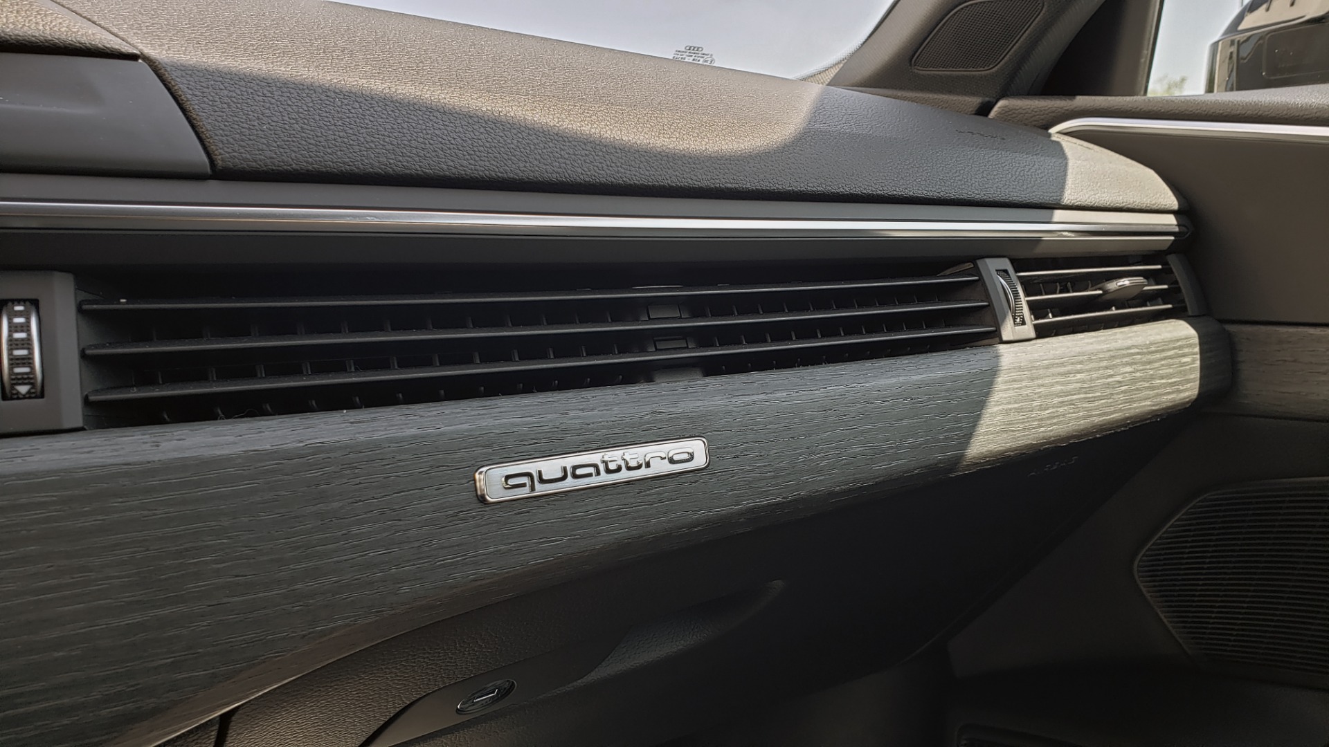 Used 2018 Audi A4 PREMIUM PLUS 2.0T / NAV / SUNROOF / B&O SND / CLD WTHR / REARVIEW for sale Sold at Formula Imports in Charlotte NC 28227 48