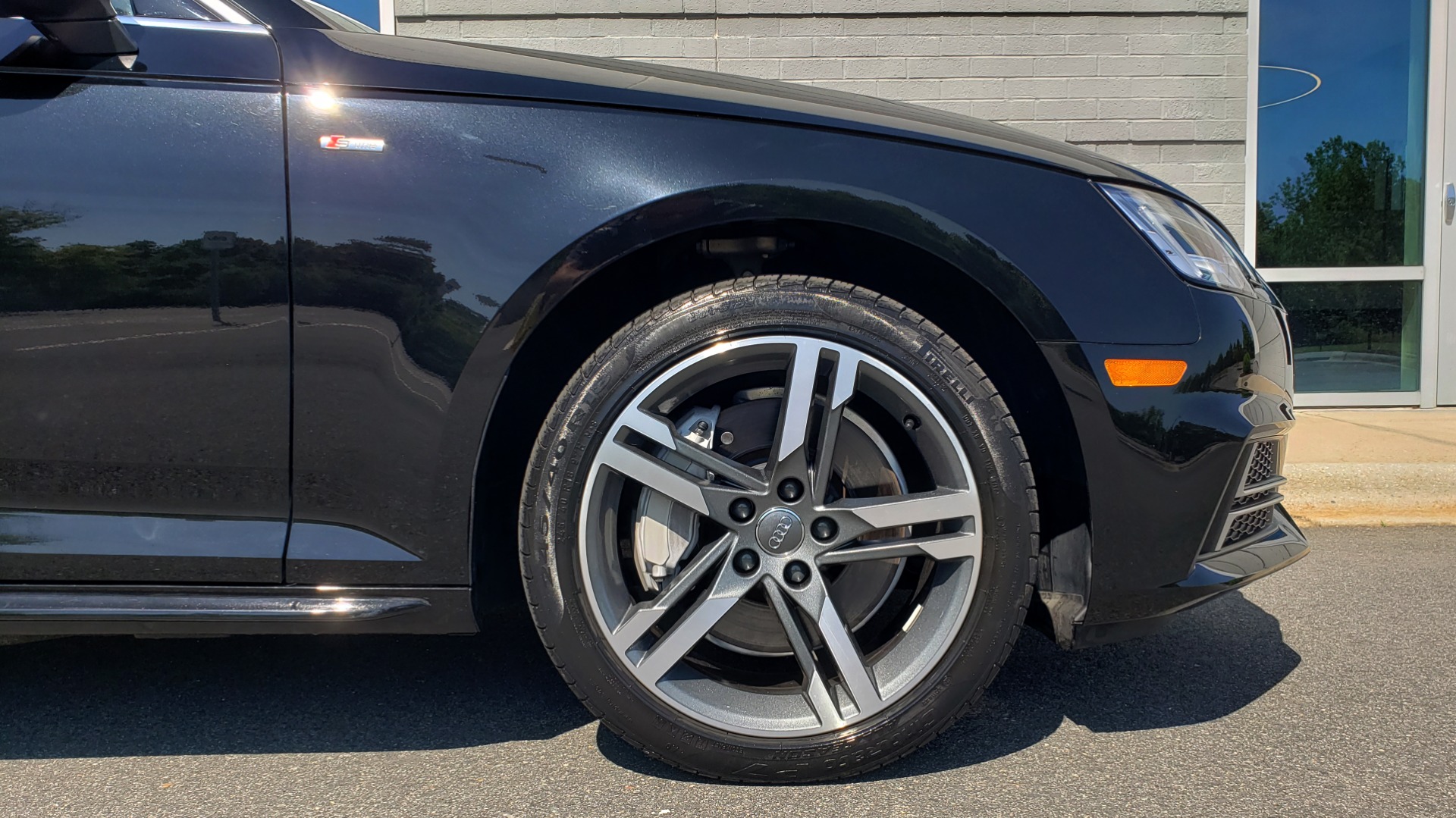 Used 2018 Audi A4 PREMIUM PLUS 2.0T / NAV / SUNROOF / B&O SND / CLD WTHR / REARVIEW for sale Sold at Formula Imports in Charlotte NC 28227 80