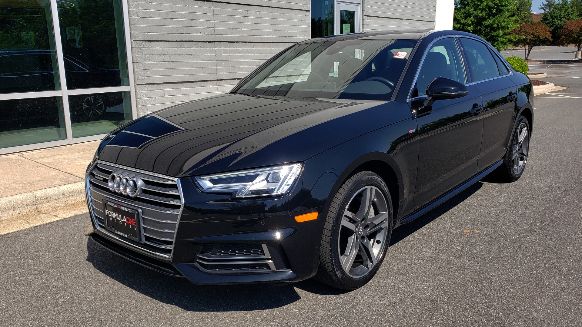 Used 2018 Audi A4 PREMIUM PLUS 2.0T / NAV / SUNROOF / B&O SND / CLD WTHR / REARVIEW for sale Sold at Formula Imports in Charlotte NC 28227 1