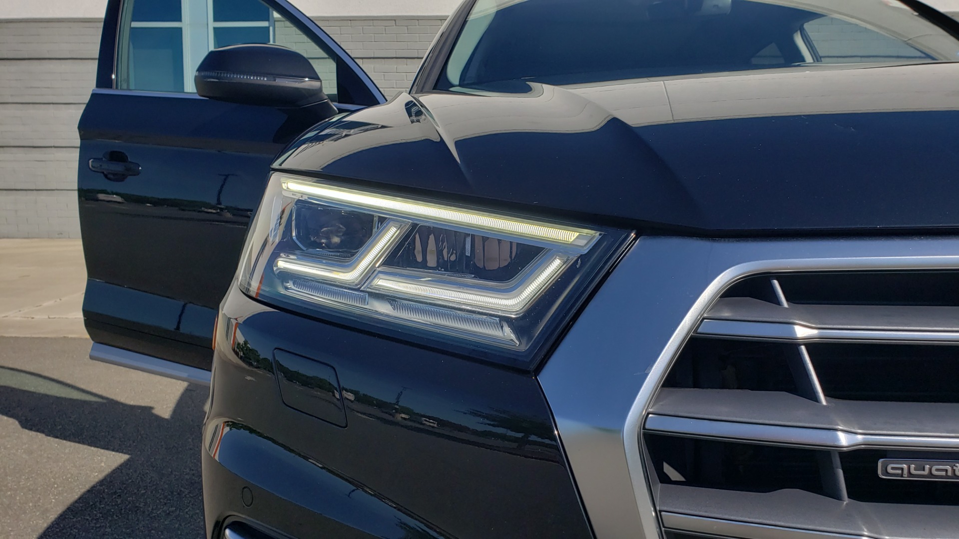 Used 2018 Audi Q5 PREMIUM PLUS / NAV / B&O SND / CLD WTHR / SUNROOF / REARVIEW for sale Sold at Formula Imports in Charlotte NC 28227 22