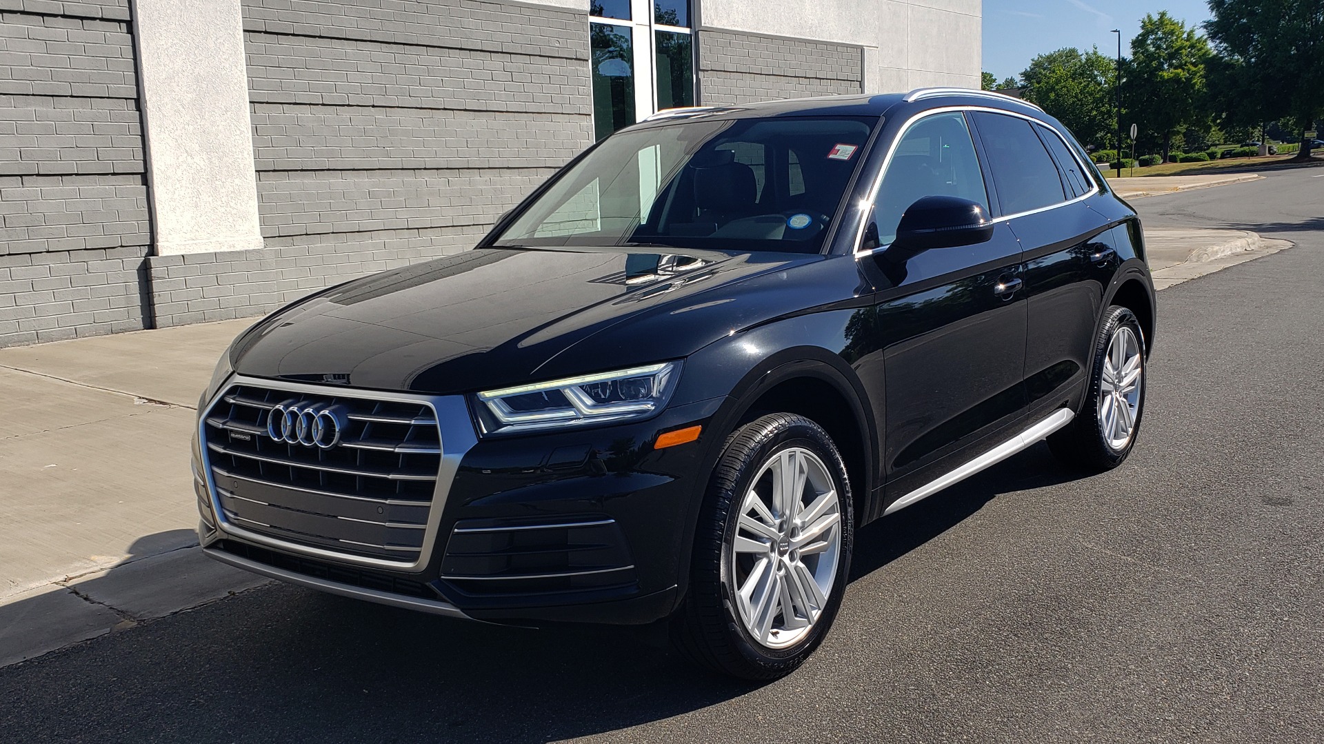Used 2018 Audi Q5 PREMIUM PLUS / NAV / B&O SND / CLD WTHR / SUNROOF / REARVIEW for sale Sold at Formula Imports in Charlotte NC 28227 3