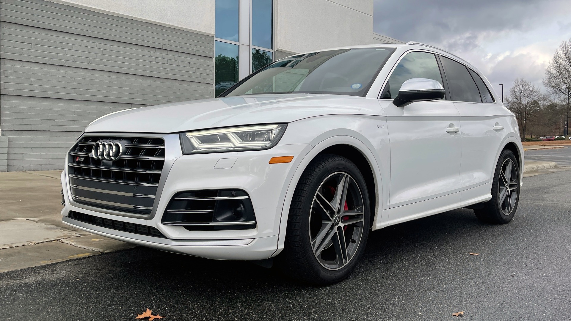 Used 2018 Audi SQ5 Prestige for sale Sold at Formula Imports in Charlotte NC 28227 2