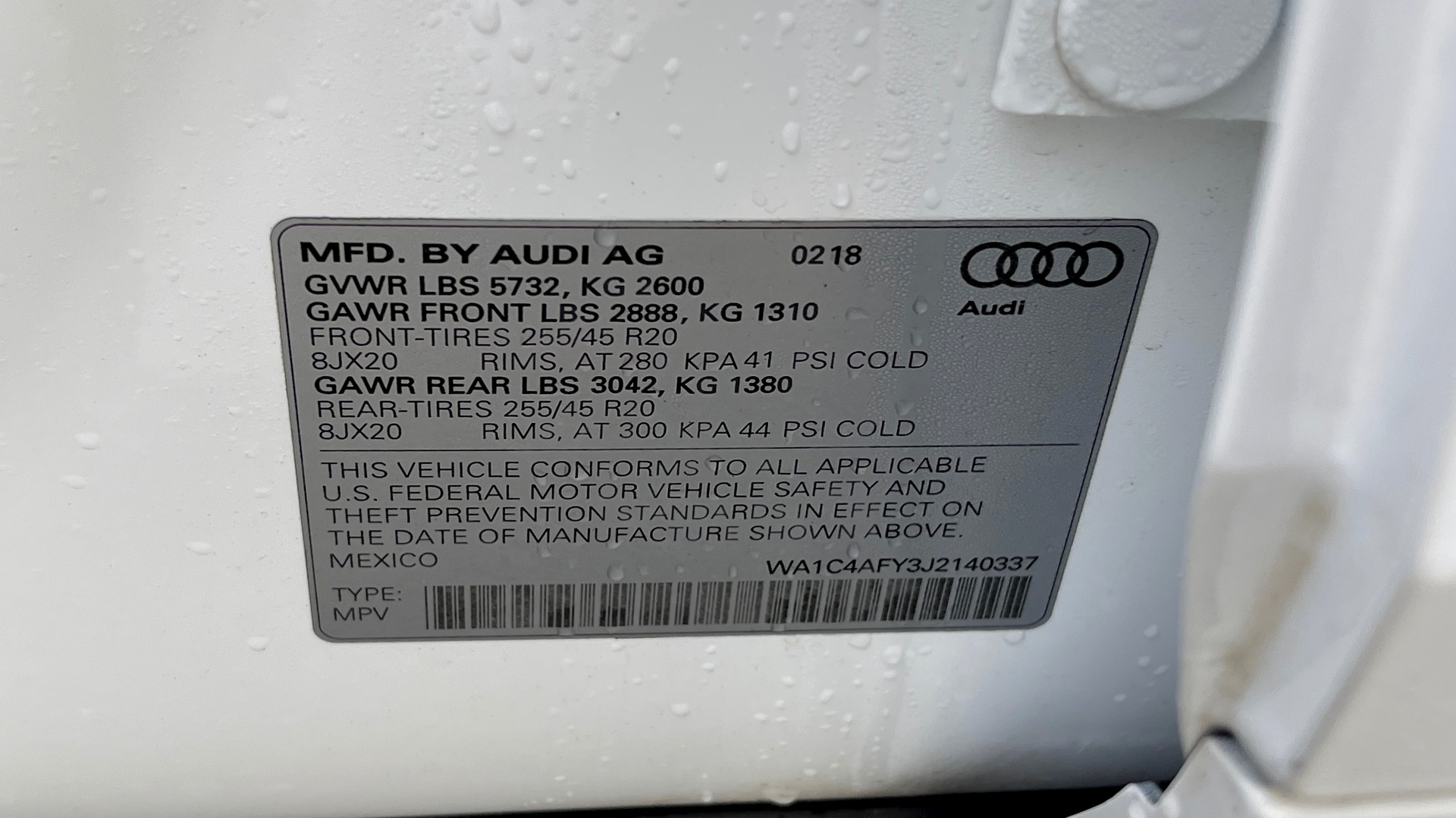 Used 2018 Audi SQ5 Prestige for sale Sold at Formula Imports in Charlotte NC 28227 64