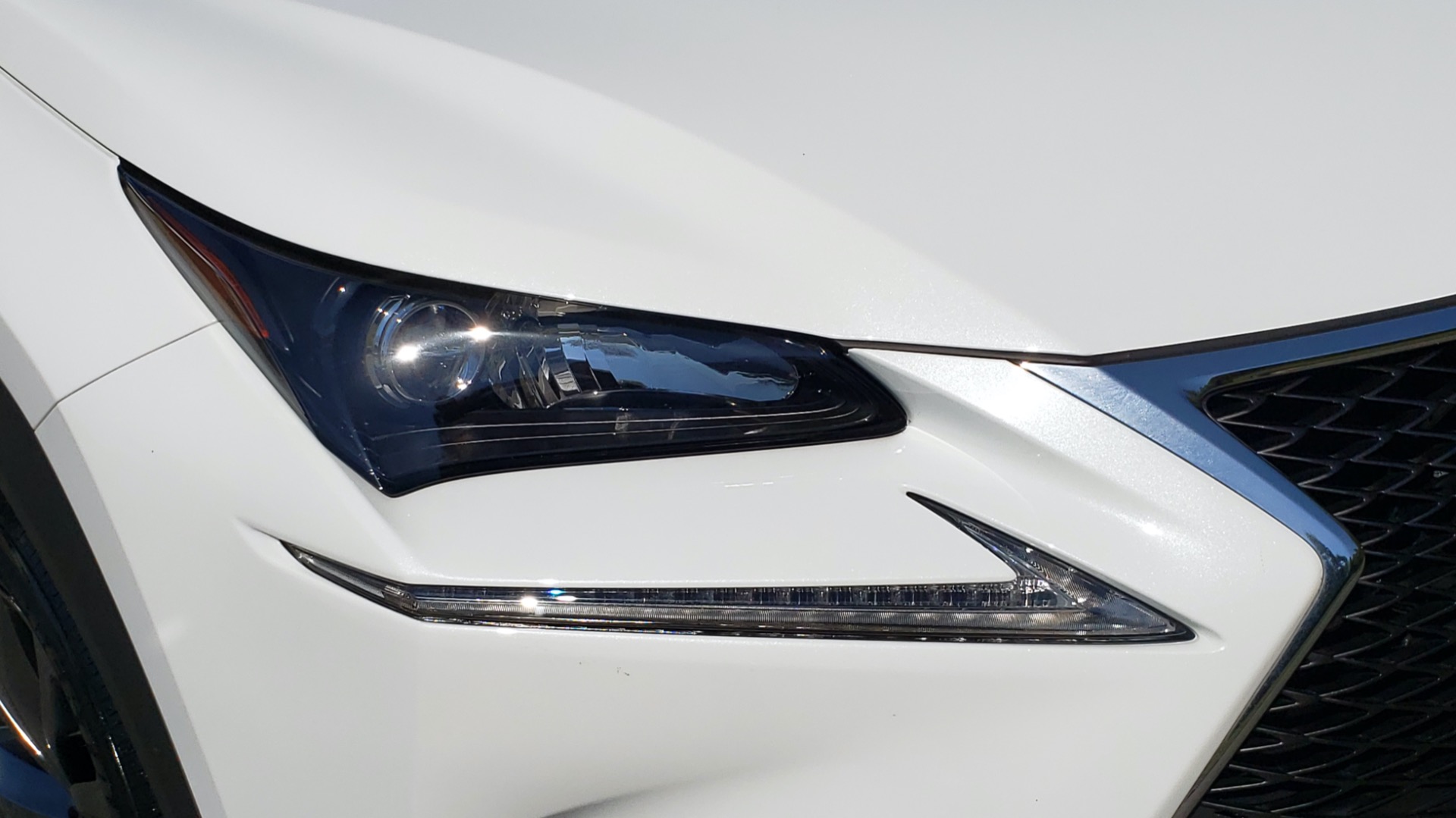 Used 2016 Lexus NX 200t F-SPORT / BACK-UP CAMERA / 18 INCH WHEELS for sale Sold at Formula Imports in Charlotte NC 28227 17
