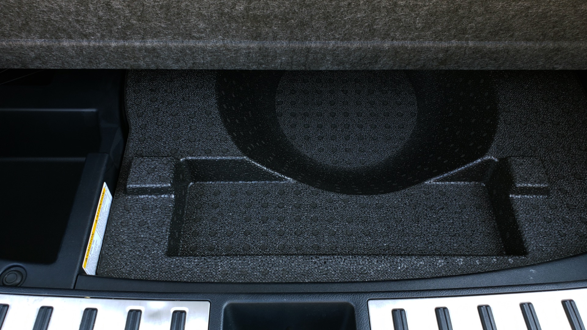 Used 2016 Lexus NX 200t F-SPORT / BACK-UP CAMERA / 18 INCH WHEELS for sale Sold at Formula Imports in Charlotte NC 28227 26