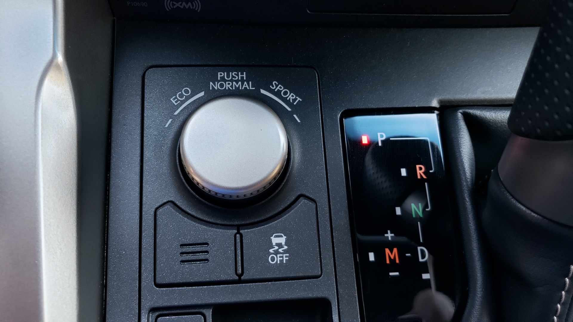 Used 2016 Lexus NX 200t F-SPORT / BACK-UP CAMERA / 18 INCH WHEELS for sale Sold at Formula Imports in Charlotte NC 28227 53
