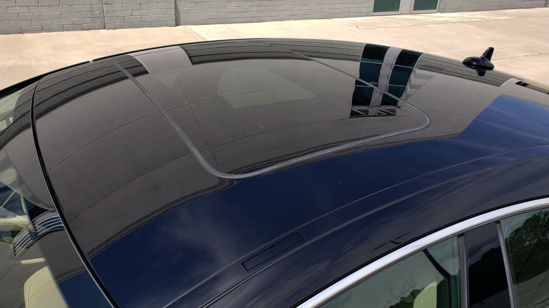 Used 2014 Mercedes-Benz CLS-Class CLS 550 PREMIUM / AMG SPORT WHLS / SUNROOF / LANE TRACK / PARKTRONIC for sale Sold at Formula Imports in Charlotte NC 28227 11