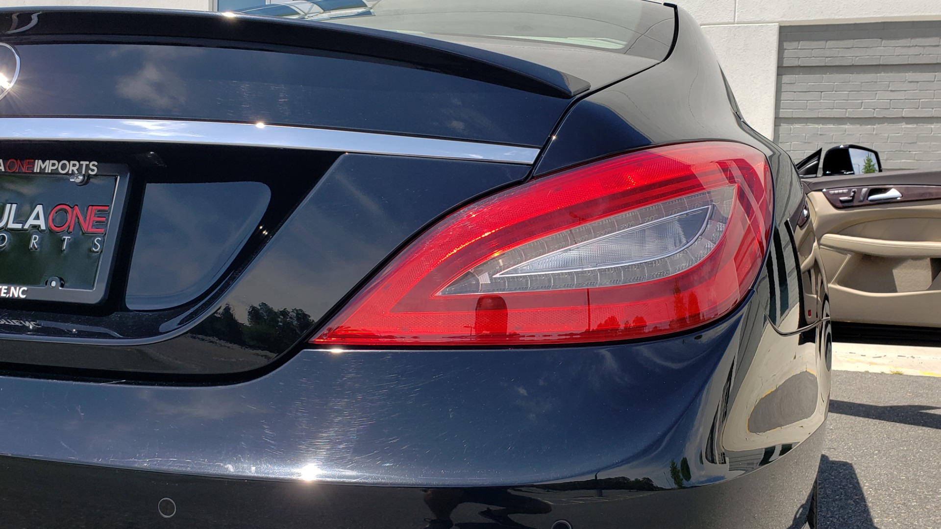 Used 2014 Mercedes-Benz CLS-Class CLS 550 PREMIUM / AMG SPORT WHLS / SUNROOF / LANE TRACK / PARKTRONIC for sale Sold at Formula Imports in Charlotte NC 28227 31