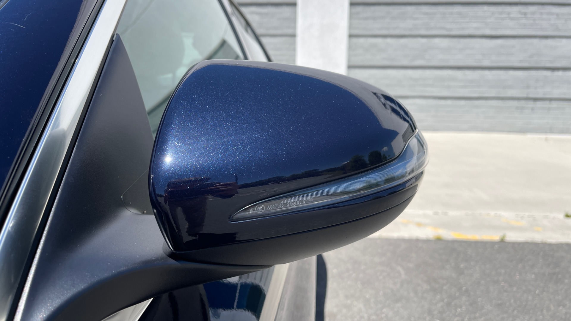 Used 2018 Mercedes-Benz C-CLASS C 300 PREMIUM / KEYLESS-GO / PANO-ROOF / BURMESTER / REARVIEW for sale Sold at Formula Imports in Charlotte NC 28227 13