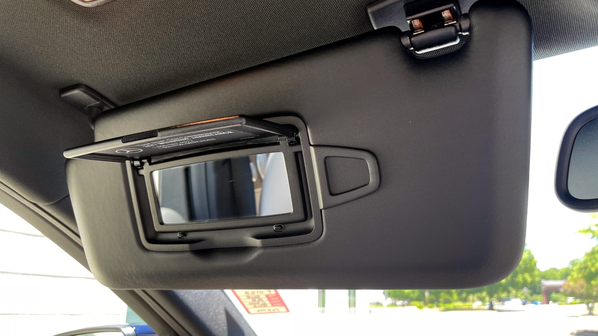 Used 2018 Mercedes-Benz C-CLASS C 300 PREMIUM / KEYLESS-GO / PANO-ROOF / BURMESTER / REARVIEW for sale Sold at Formula Imports in Charlotte NC 28227 44