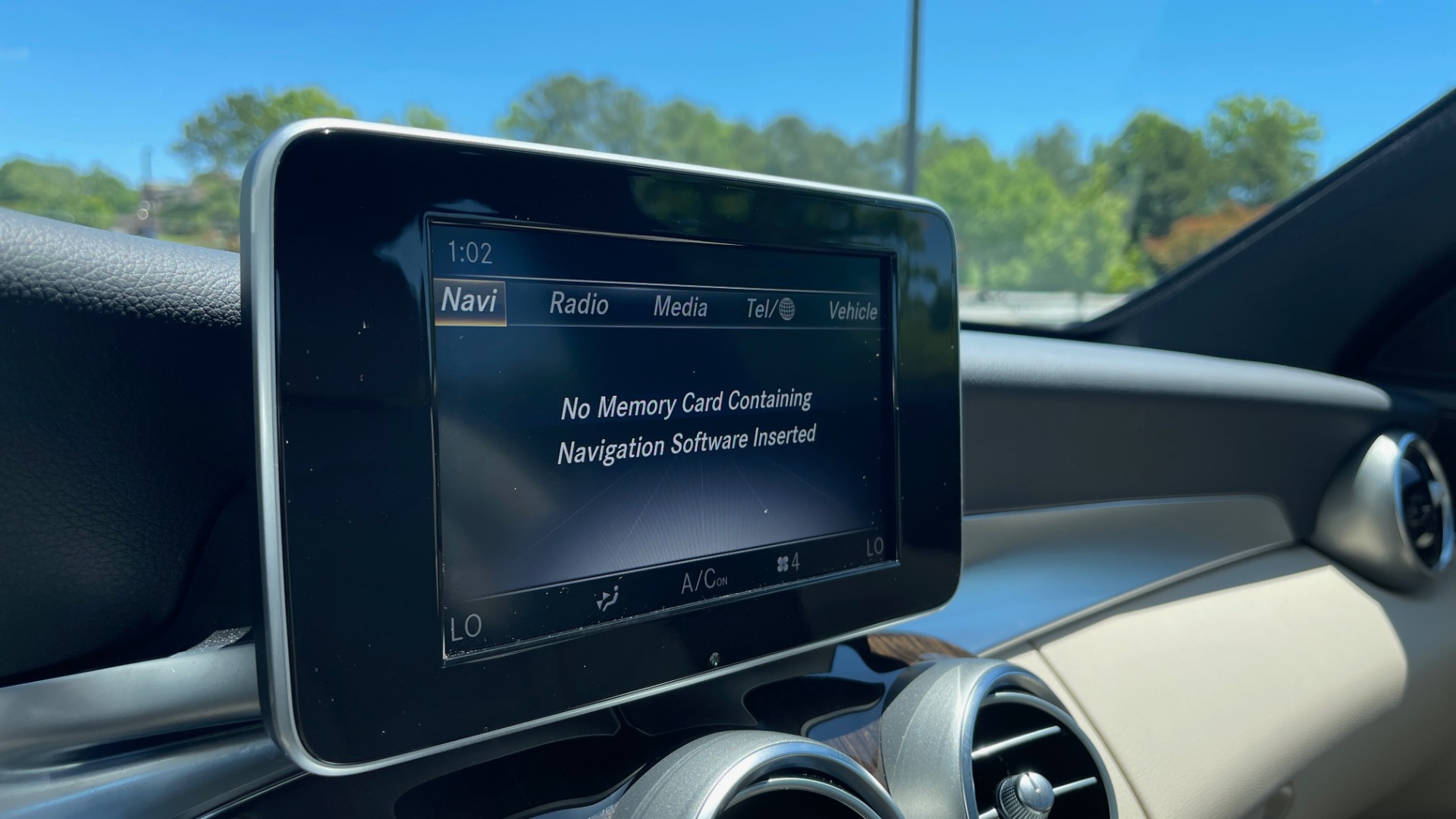 Used 2018 Mercedes-Benz C-CLASS C 300 PREMIUM / KEYLESS-GO / PANO-ROOF / BURMESTER / REARVIEW for sale Sold at Formula Imports in Charlotte NC 28227 49