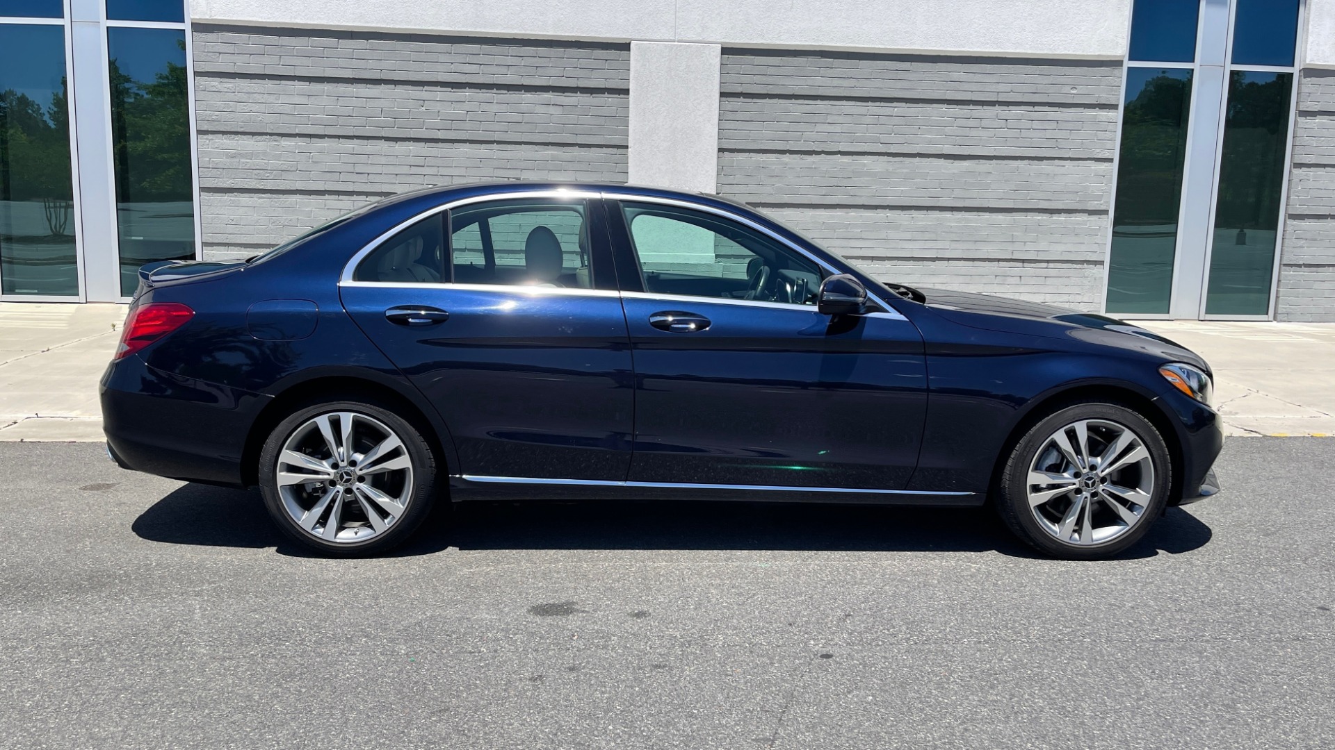 Used 2018 Mercedes-Benz C-CLASS C 300 PREMIUM / KEYLESS-GO / PANO-ROOF / BURMESTER / REARVIEW for sale Sold at Formula Imports in Charlotte NC 28227 6