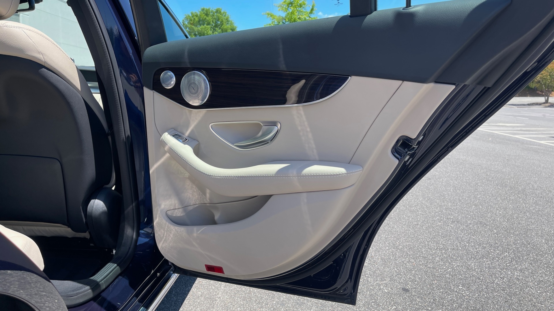 Used 2018 Mercedes-Benz C-CLASS C 300 PREMIUM / KEYLESS-GO / PANO-ROOF / BURMESTER / REARVIEW for sale Sold at Formula Imports in Charlotte NC 28227 64