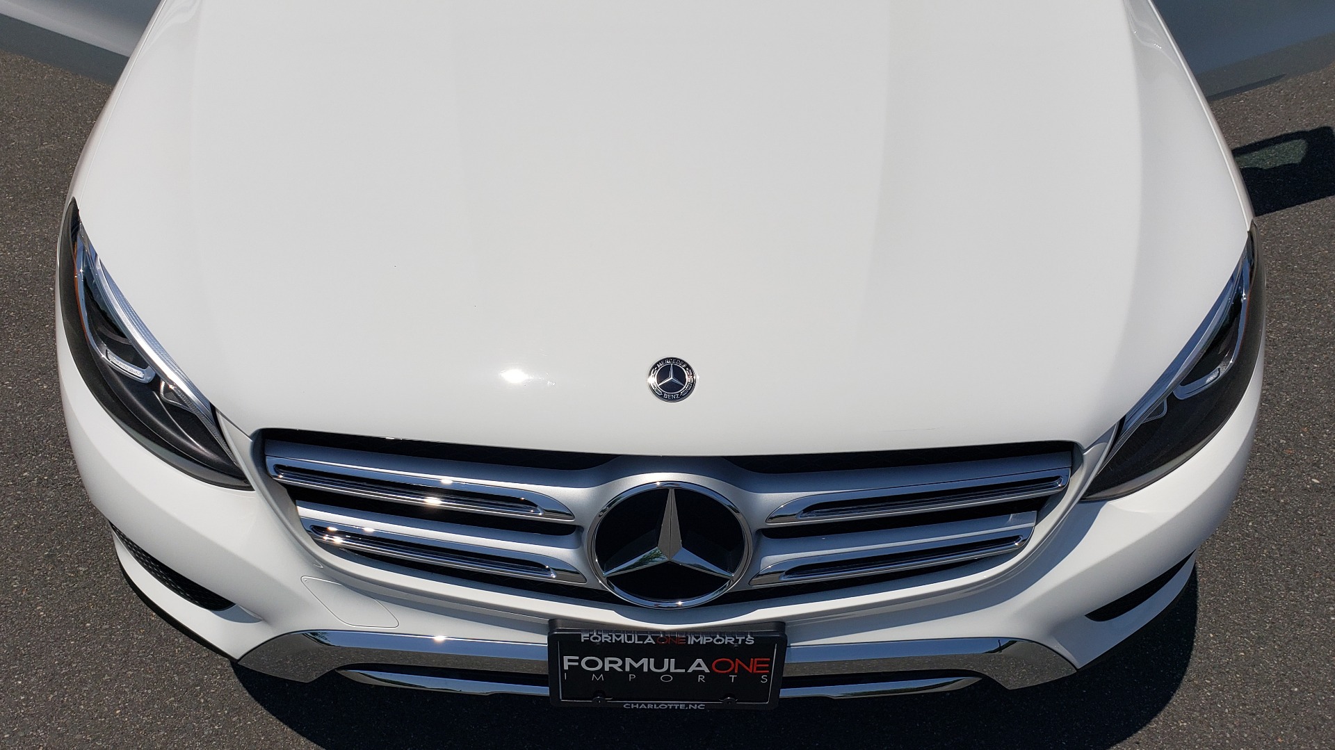 Used 2018 Mercedes-Benz GLC 300 4MATIC PREMIUM / PANO-ROOF / HTD STS / APPLE / REARVIEW for sale Sold at Formula Imports in Charlotte NC 28227 27