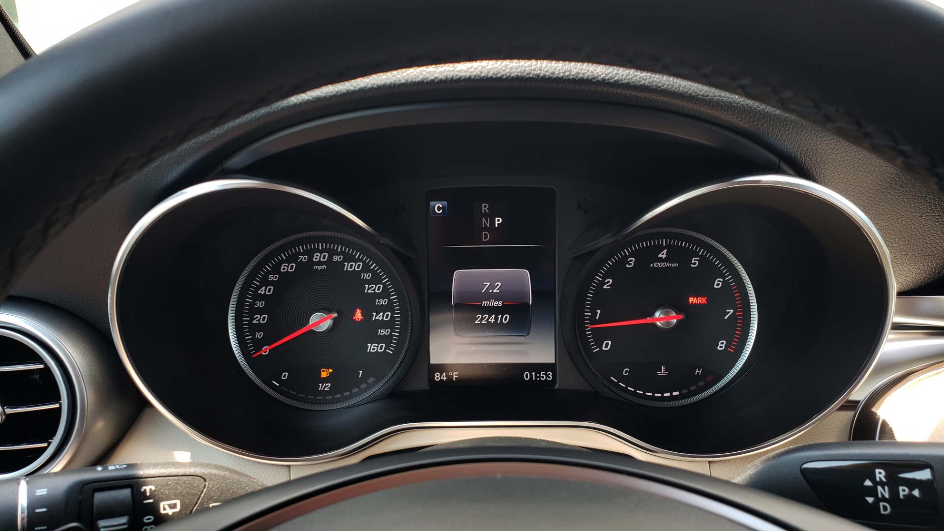 Used 2018 Mercedes-Benz GLC 300 4MATIC PREMIUM / PANO-ROOF / HTD STS / APPLE / REARVIEW for sale Sold at Formula Imports in Charlotte NC 28227 46