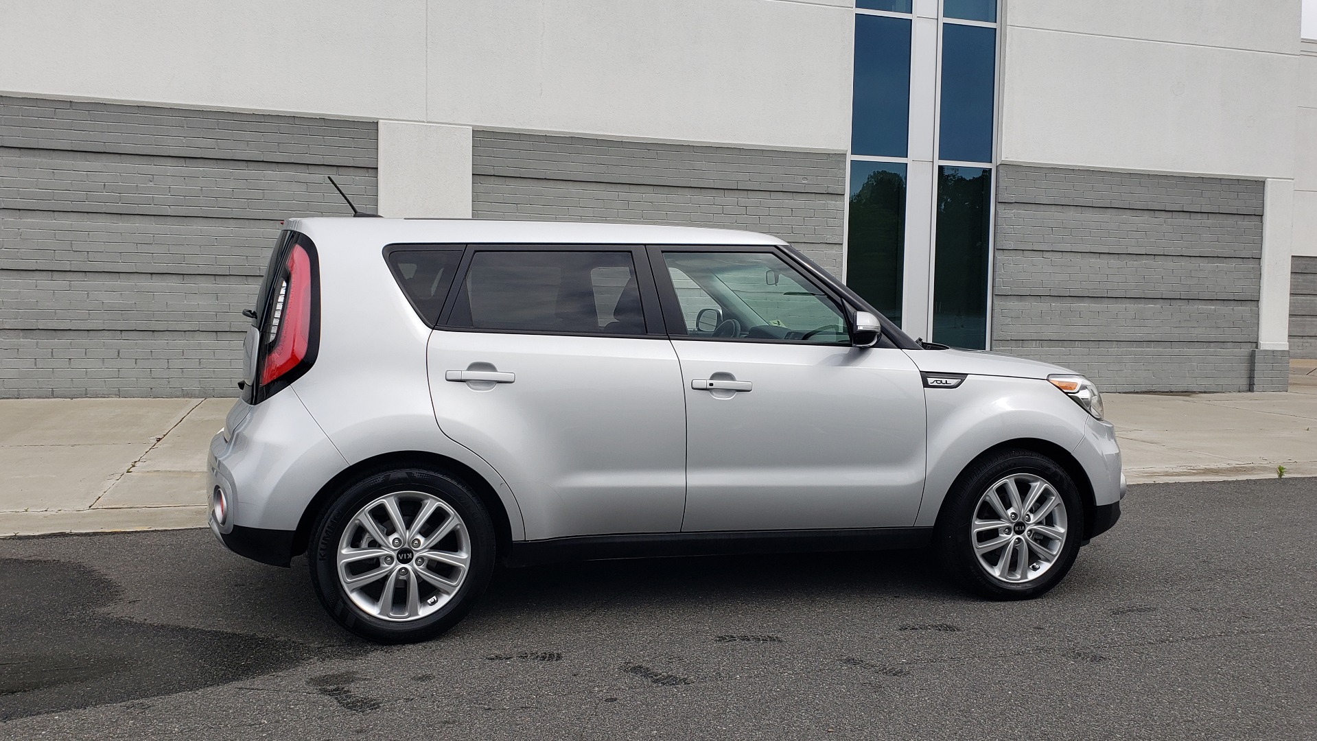 Used 2017 Kia Soul + for sale Sold at Formula Imports in Charlotte NC 28227 3