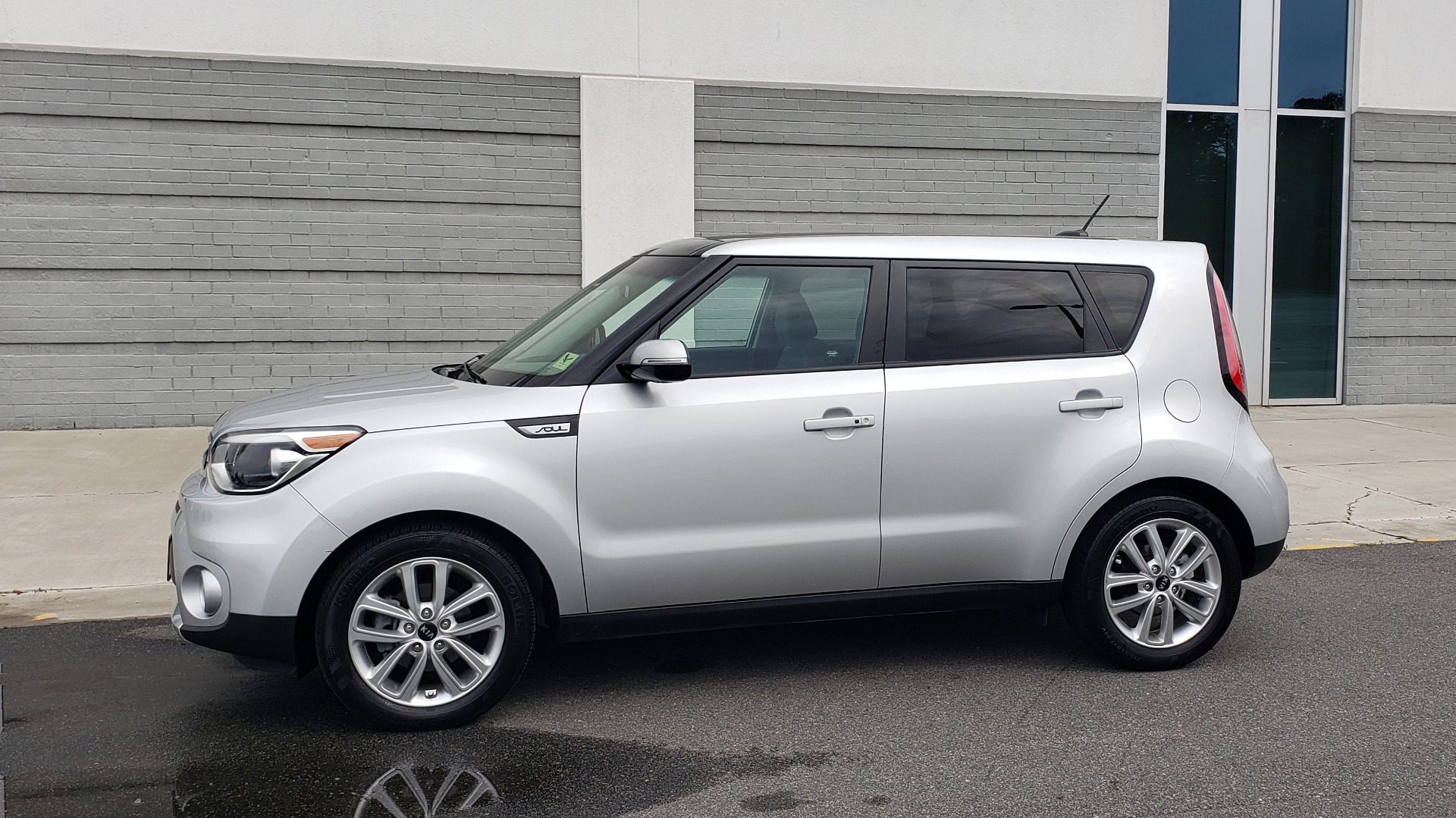 Used 2017 Kia Soul + for sale Sold at Formula Imports in Charlotte NC 28227 6