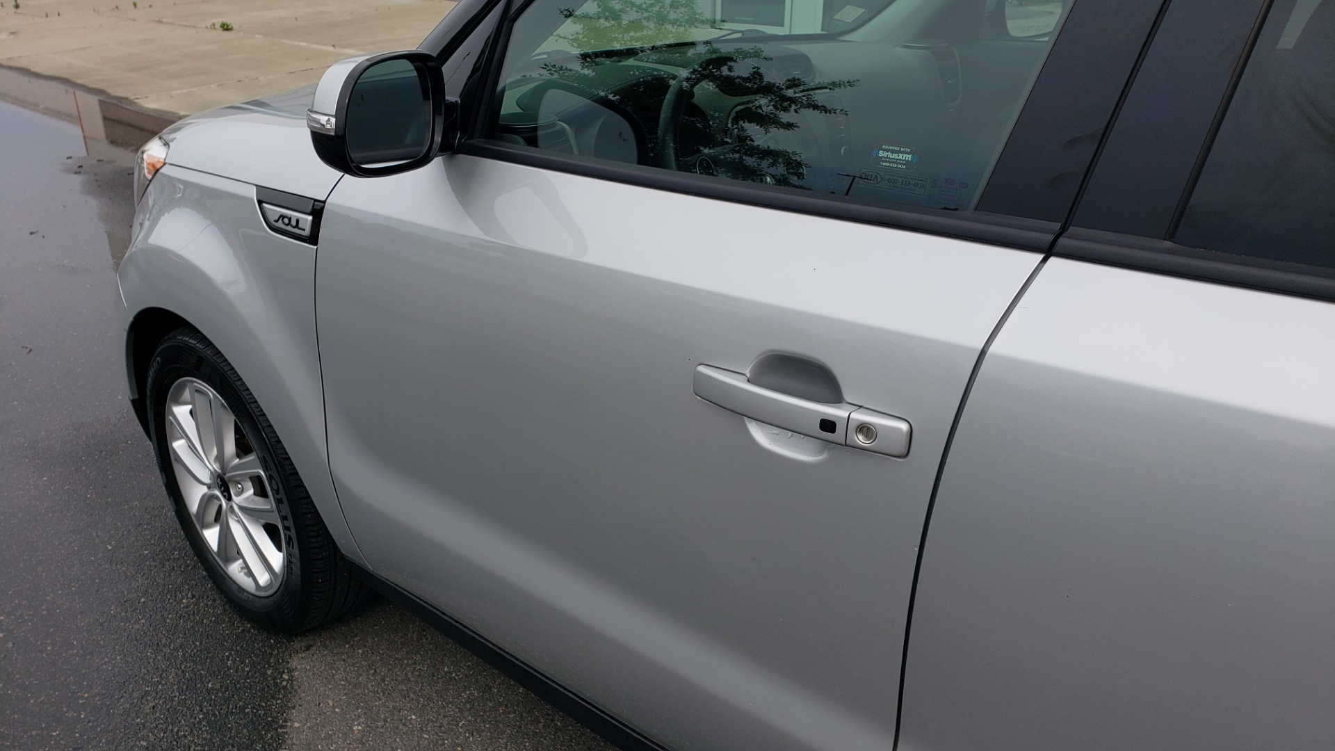 Used 2017 Kia SOUL PLUS / NAV / SUNROOF / LEATHER / HTD STS / REARVIEW for sale $16,995 at Formula Imports in Charlotte NC 28227 8