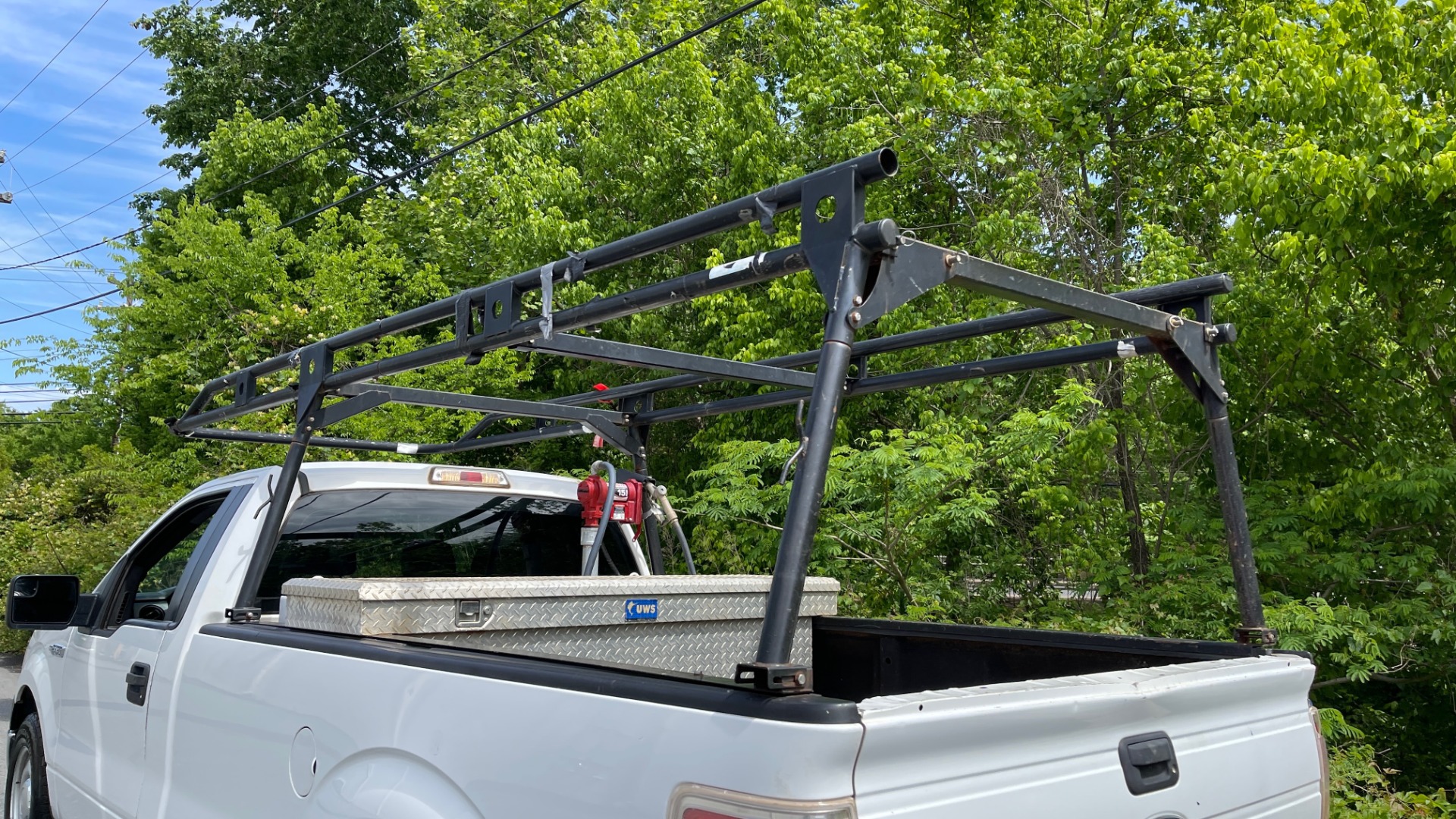 Used 2013 Ford F-150 XL / 2WD / V6 / AUTO / LONG BED / 145IN WB / WT / ROOF RACK / AUX TANK for sale Sold at Formula Imports in Charlotte NC 28227 17