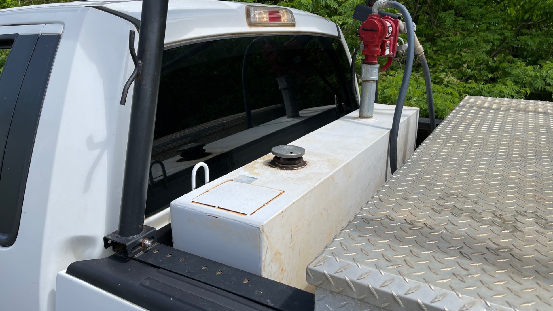 Used 2013 Ford F-150 XL / 2WD / V6 / AUTO / LONG BED / 145IN WB / WT / ROOF RACK / AUX TANK for sale Sold at Formula Imports in Charlotte NC 28227 19